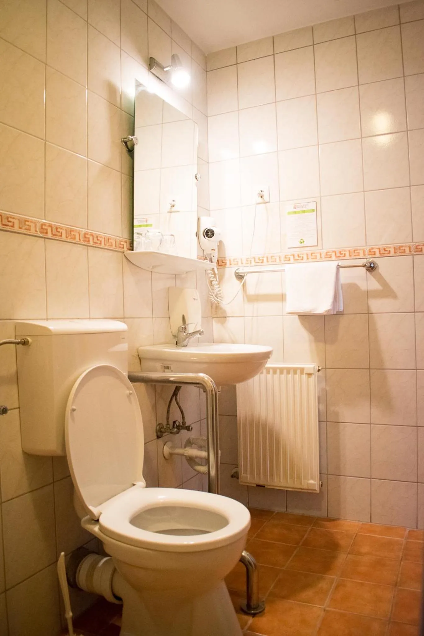 Toilet in P4W Hotel Residence Szombathely