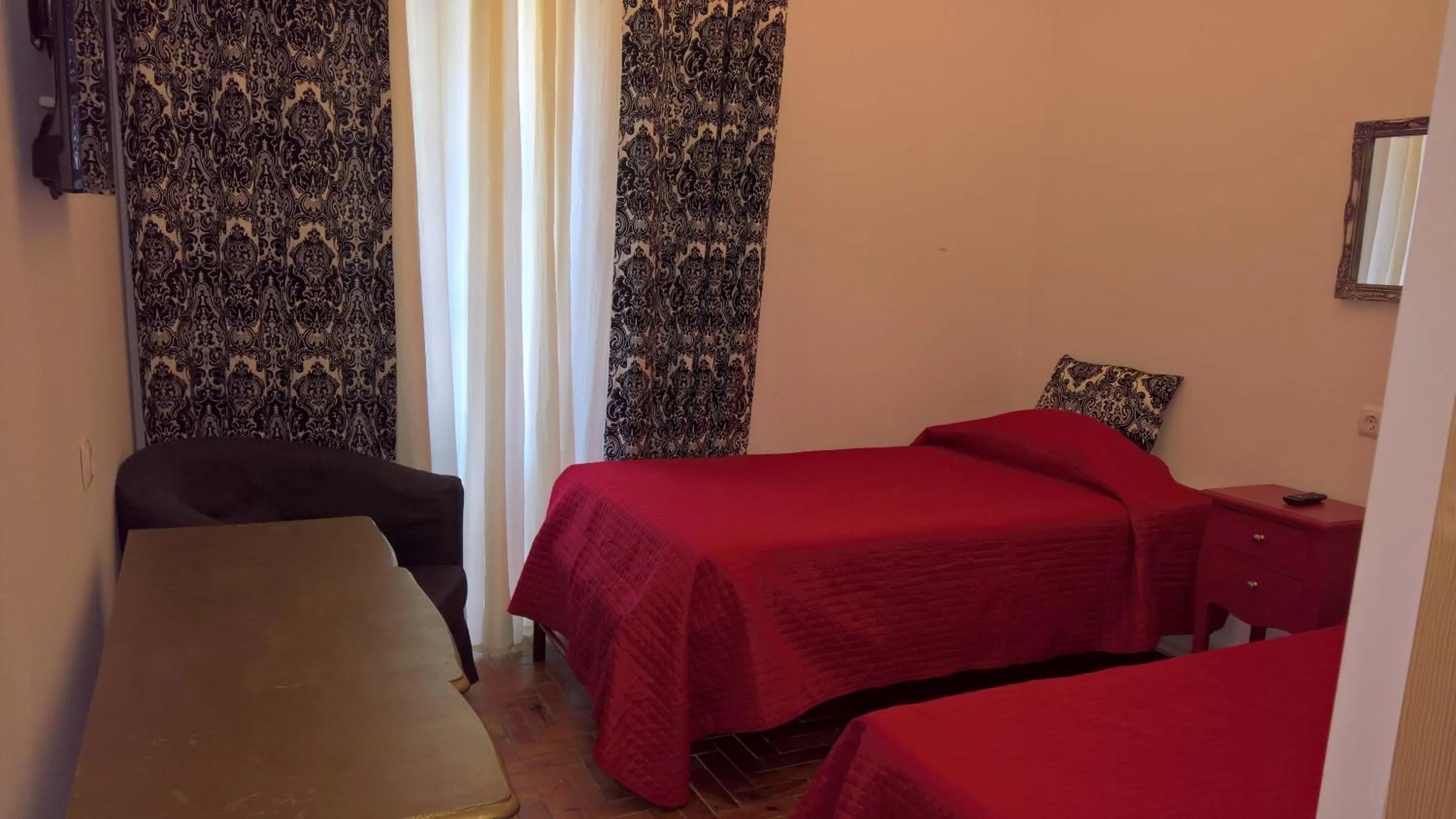 Seating area, Bed in Casa Dom Manoel