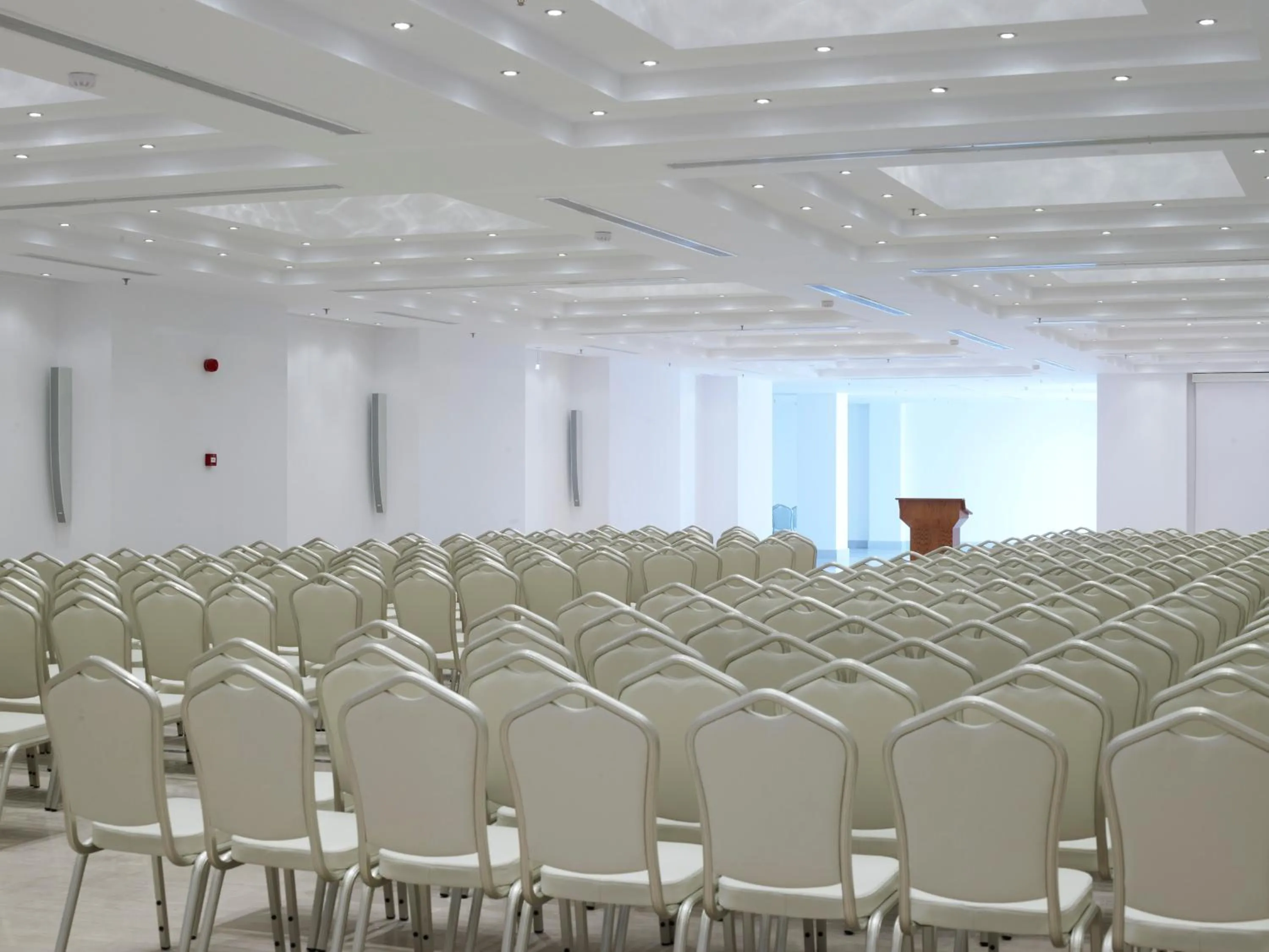 Business facilities in Mitsis Selection Blue Domes