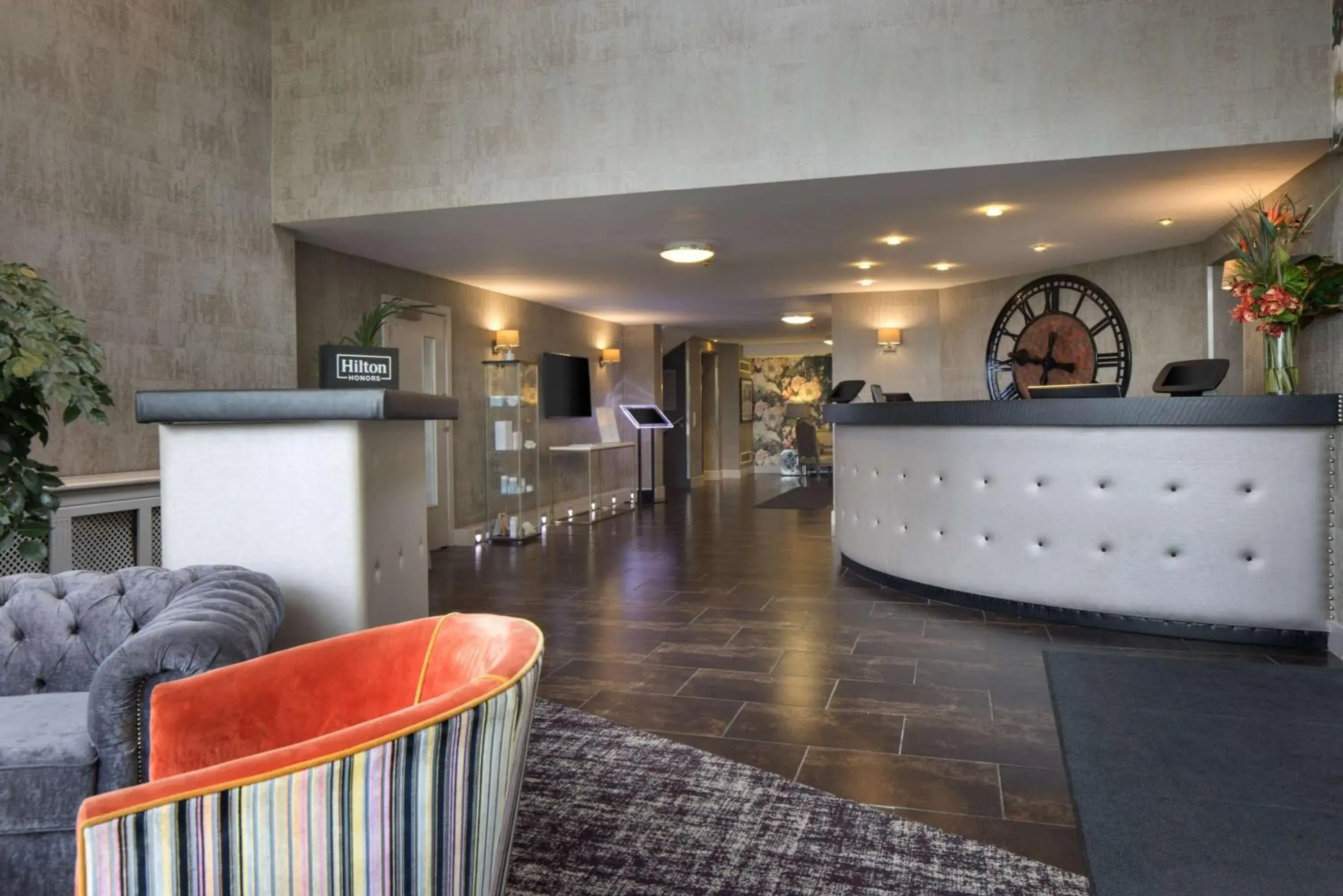 Lobby or reception in DoubleTree by Hilton Bristol South - Cadbury House Lobby or reception in DoubleTree by Hilton Bristol South - Cadbury House