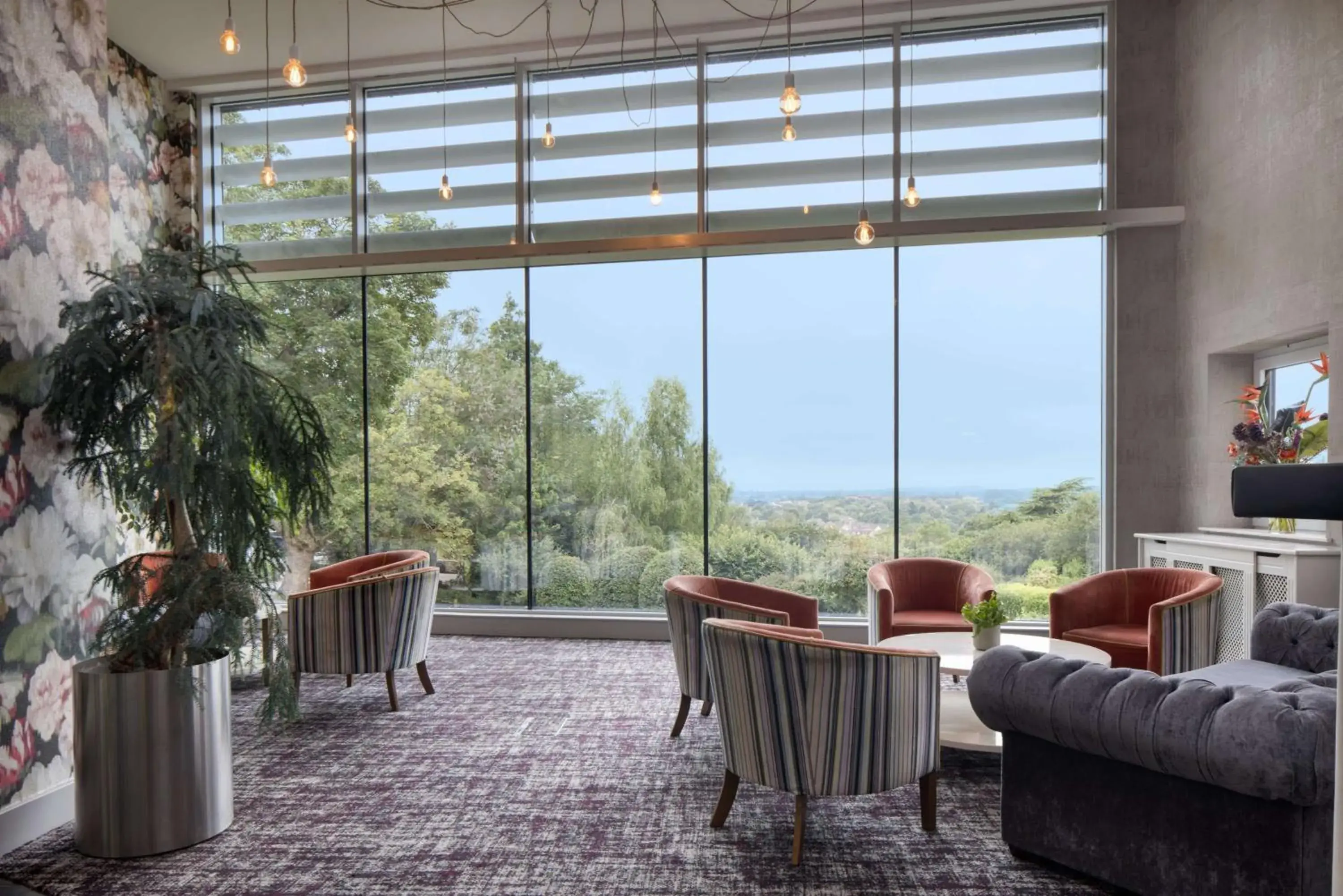 Lobby or reception in DoubleTree by Hilton Bristol South - Cadbury House Lobby or reception in DoubleTree by Hilton Bristol South - Cadbury House