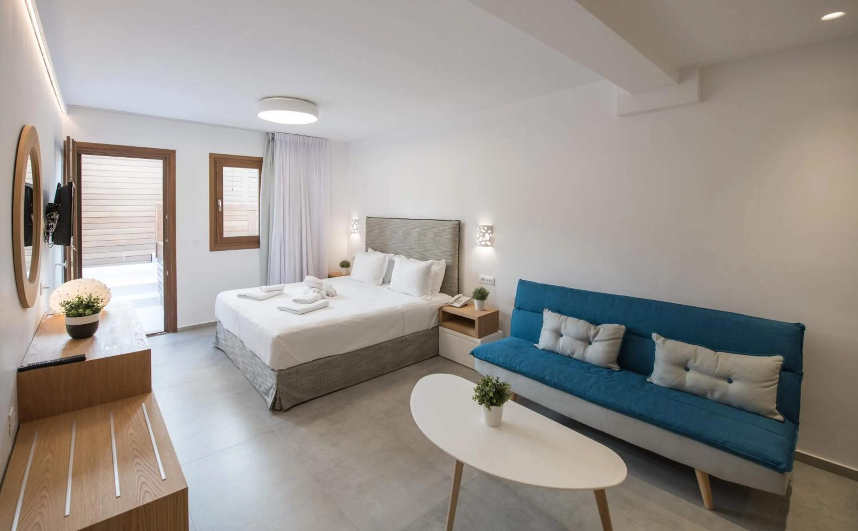 Photo of the whole room, Bed in Natura Luxury Boutique Hotel Skopelos