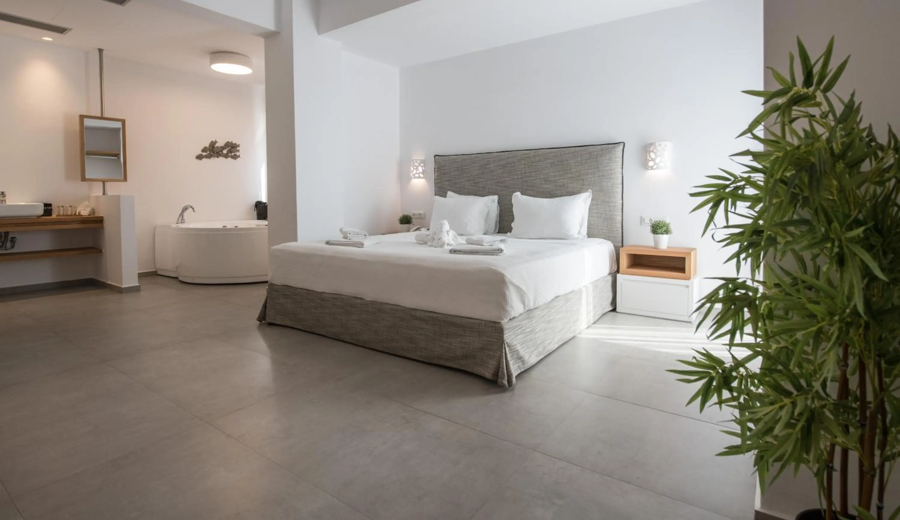 Bed in Natura Luxury Boutique Hotel Skopelos