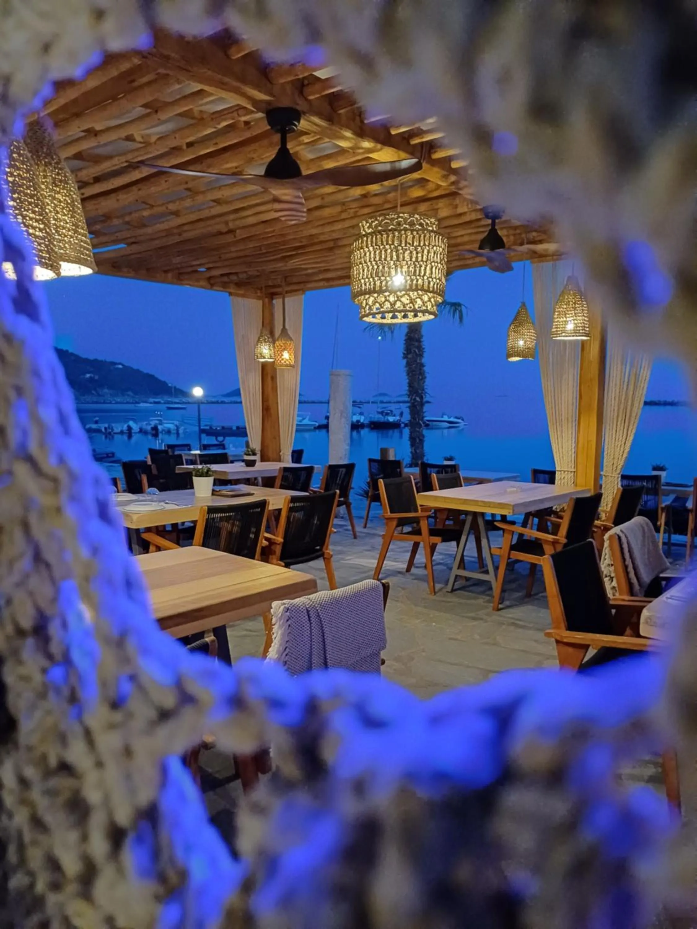 Restaurant/places to eat in Natura Luxury Boutique Hotel Skopelos