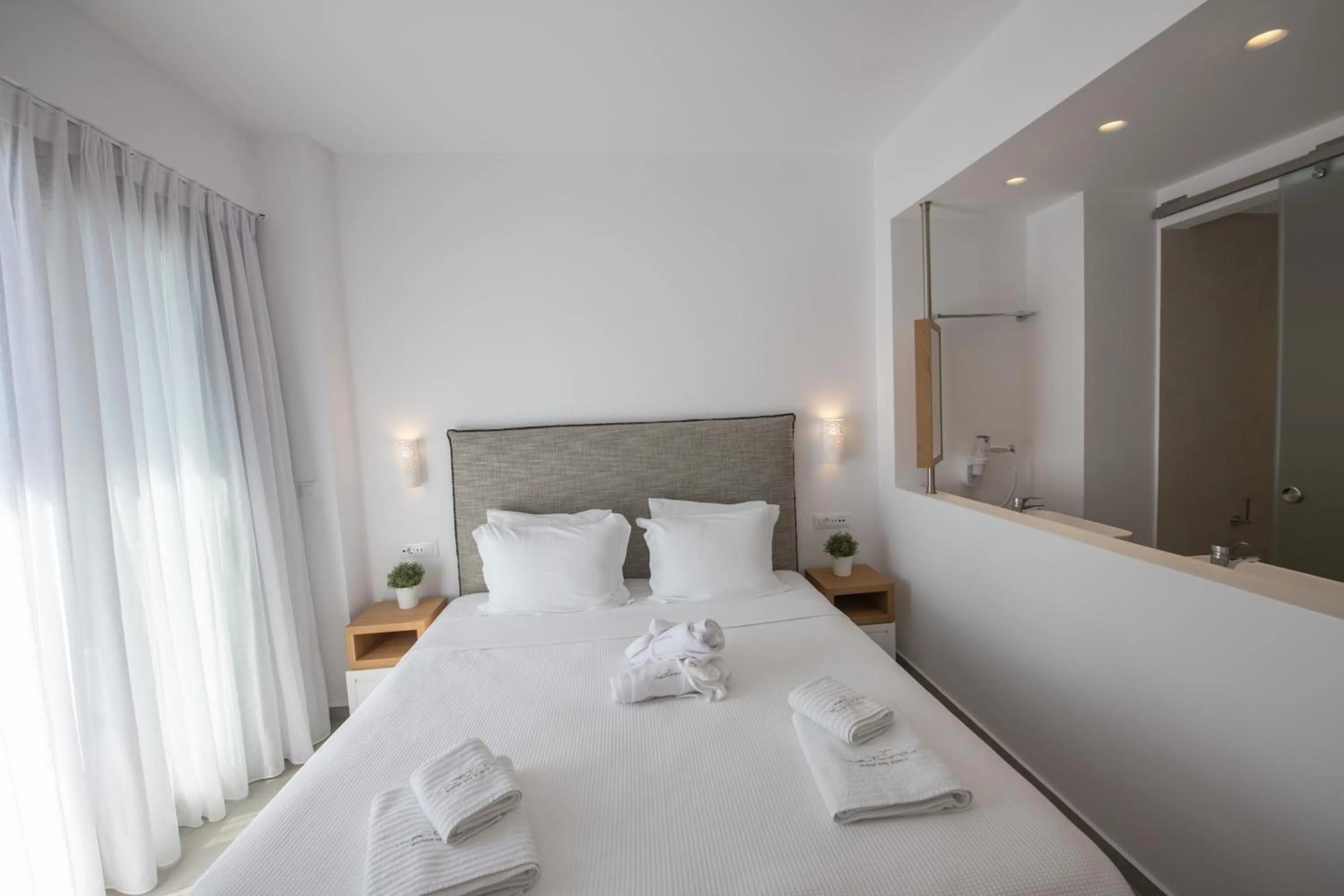 Bedroom, Bed in Natura Luxury Boutique Hotel Skopelos