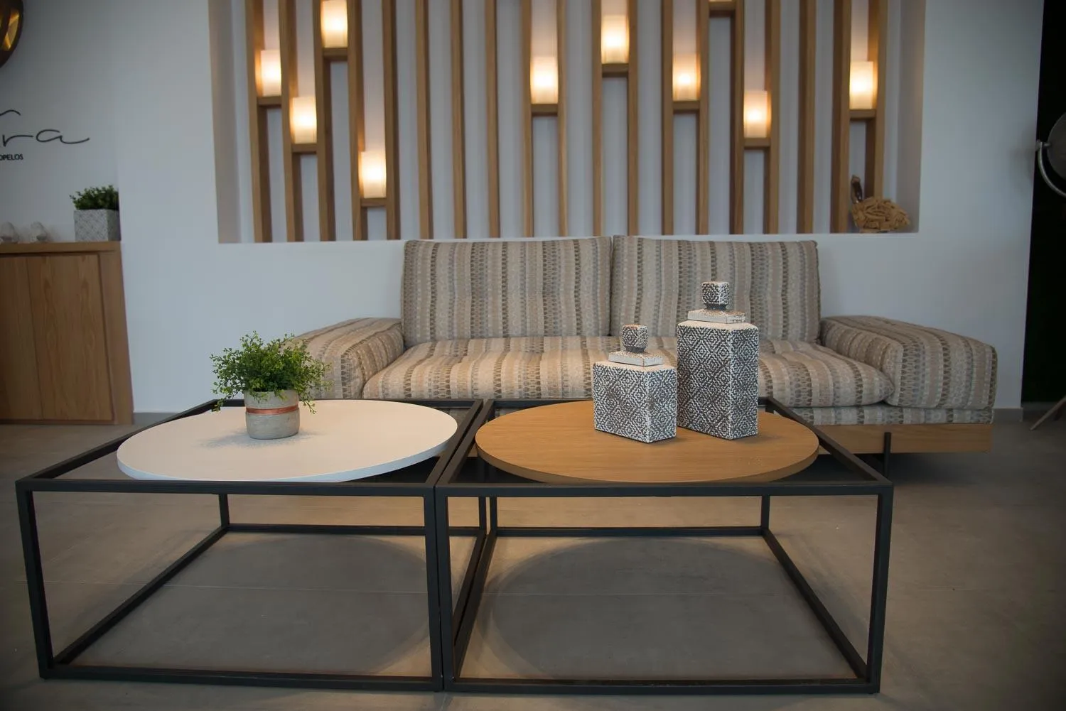 Lobby or reception in Natura Luxury Boutique Hotel Skopelos