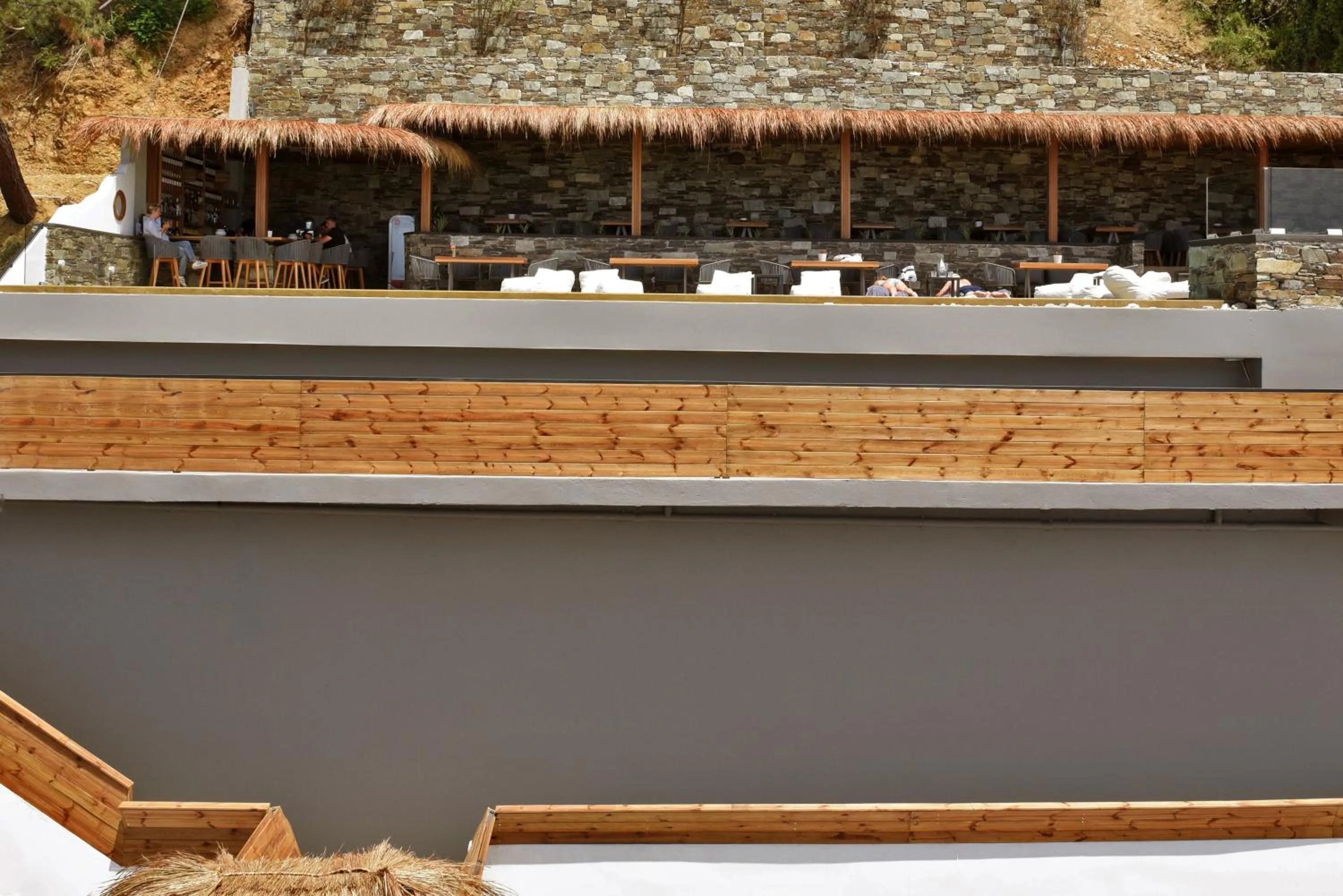 Restaurant/places to eat in Natura Luxury Boutique Hotel Skopelos