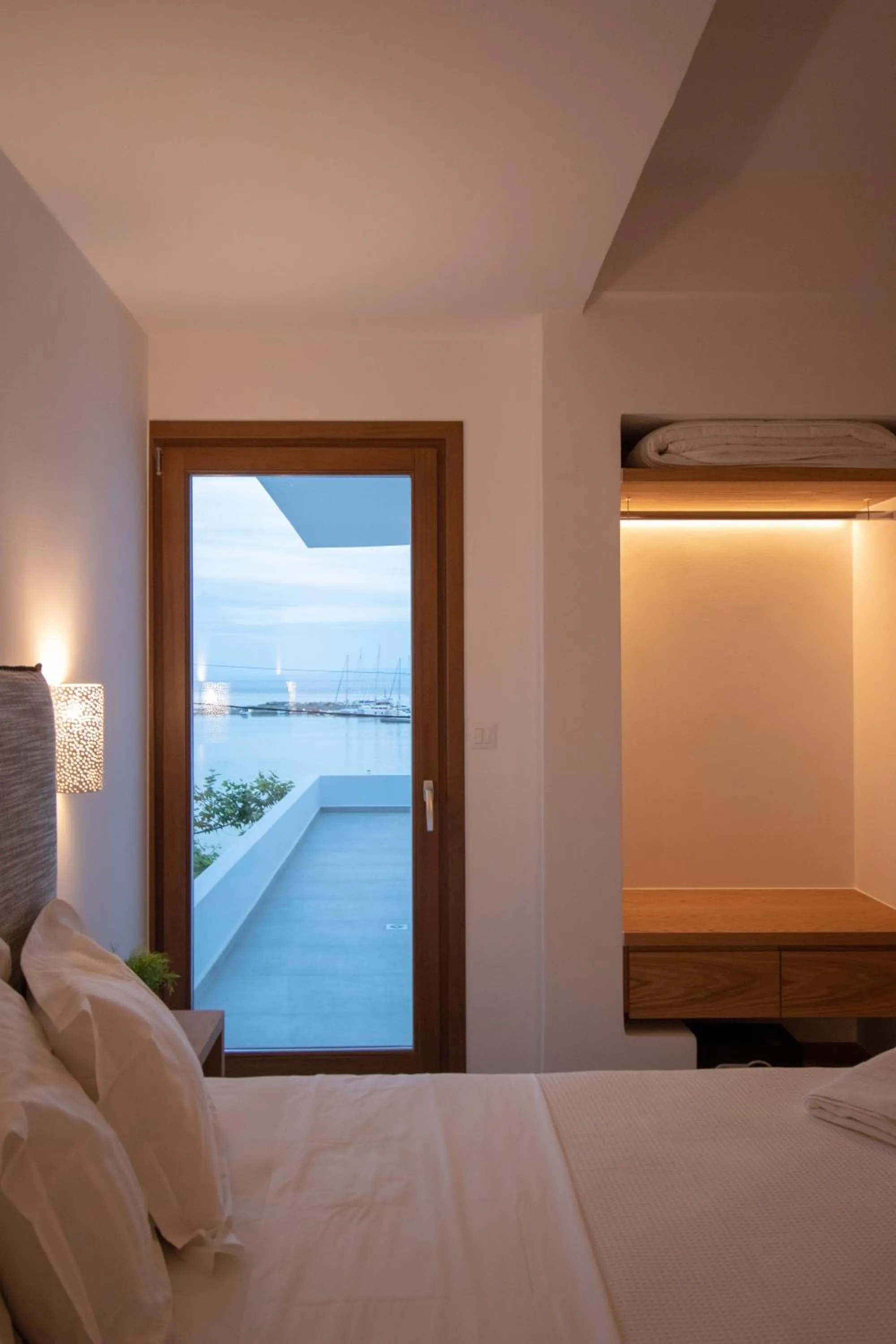 Bed in Natura Luxury Boutique Hotel Skopelos