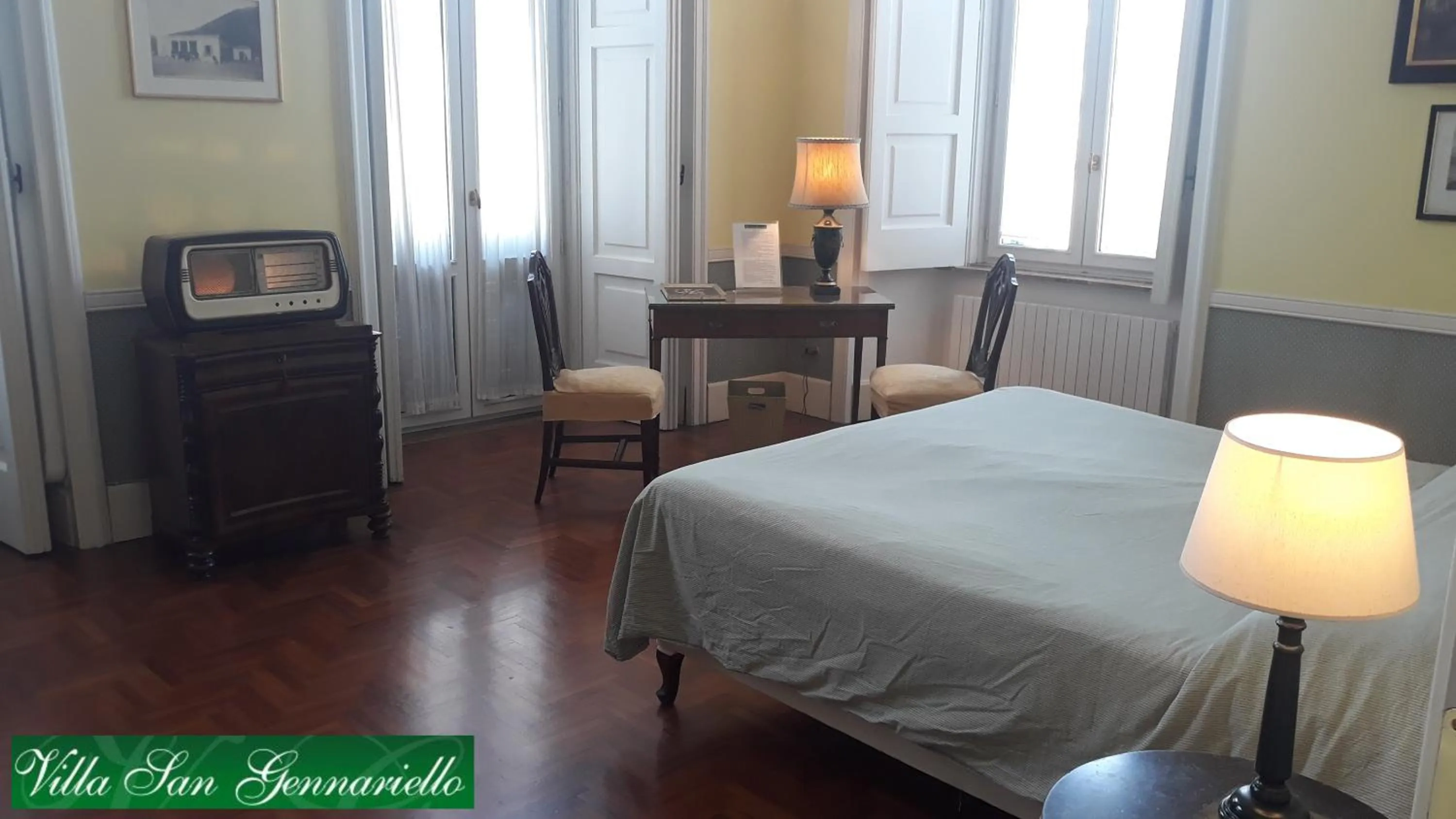 Photo of the whole room in B&B Villa San Gennariello