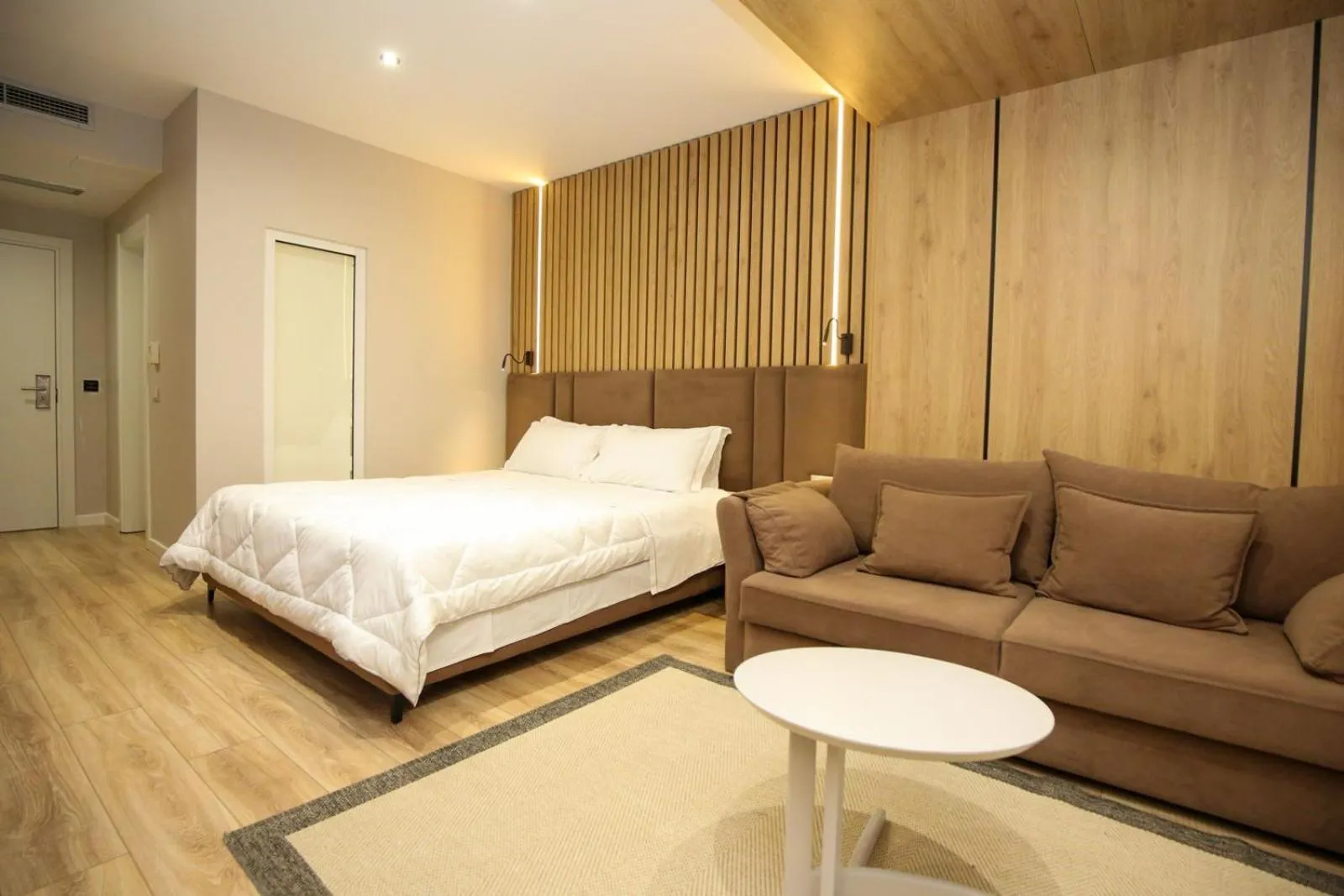 Sea view, Bed in Regina Blu