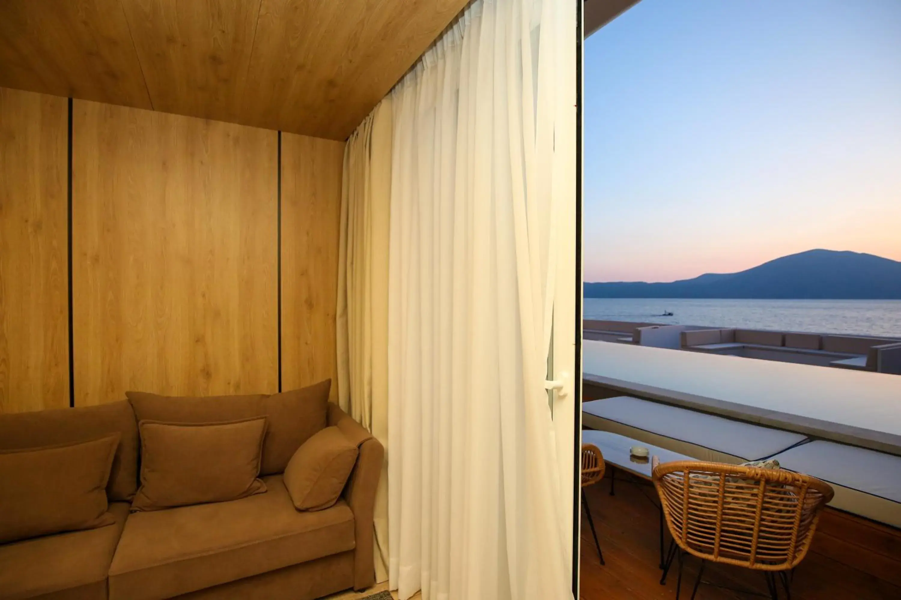 Deluxe Double Room in Regina Blu Deluxe Double Room in Regina Blu