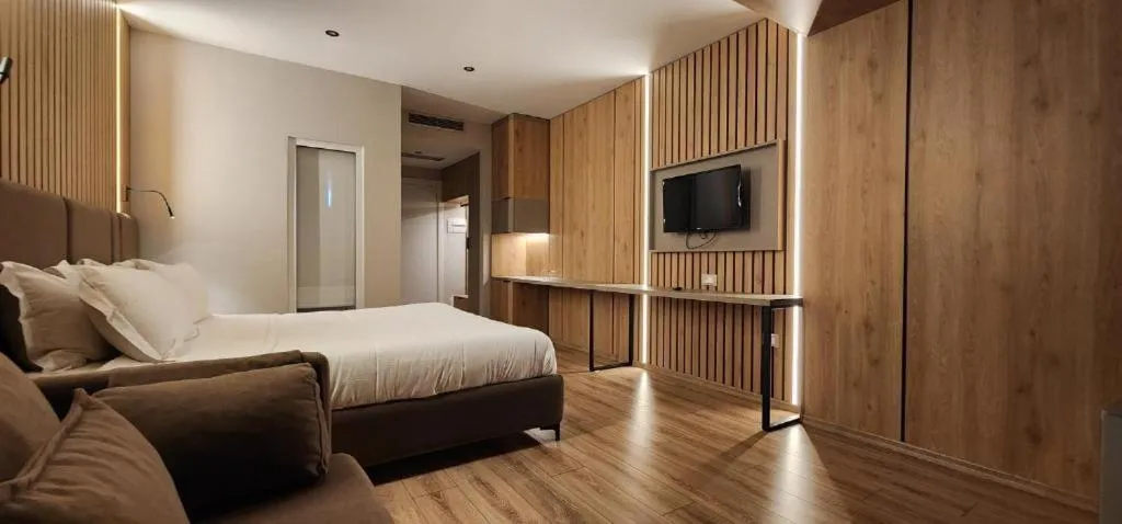 TV and multimedia, Bed in Regina Blu