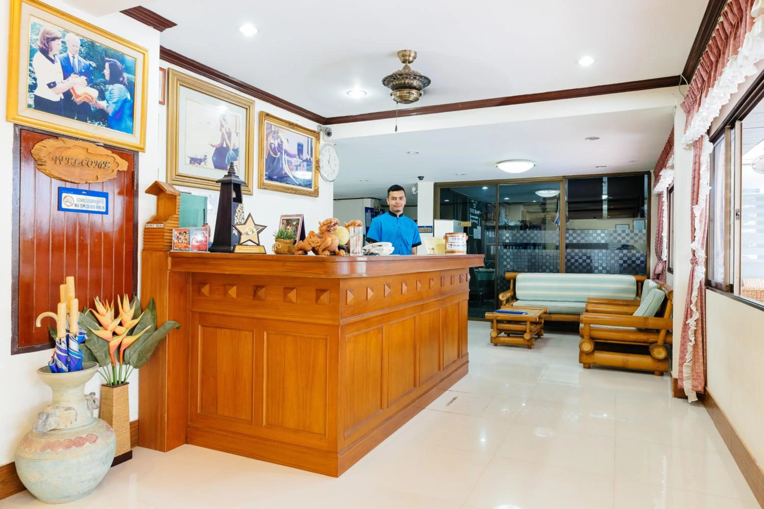 Lobby or reception in Thipurai Annex Hotel