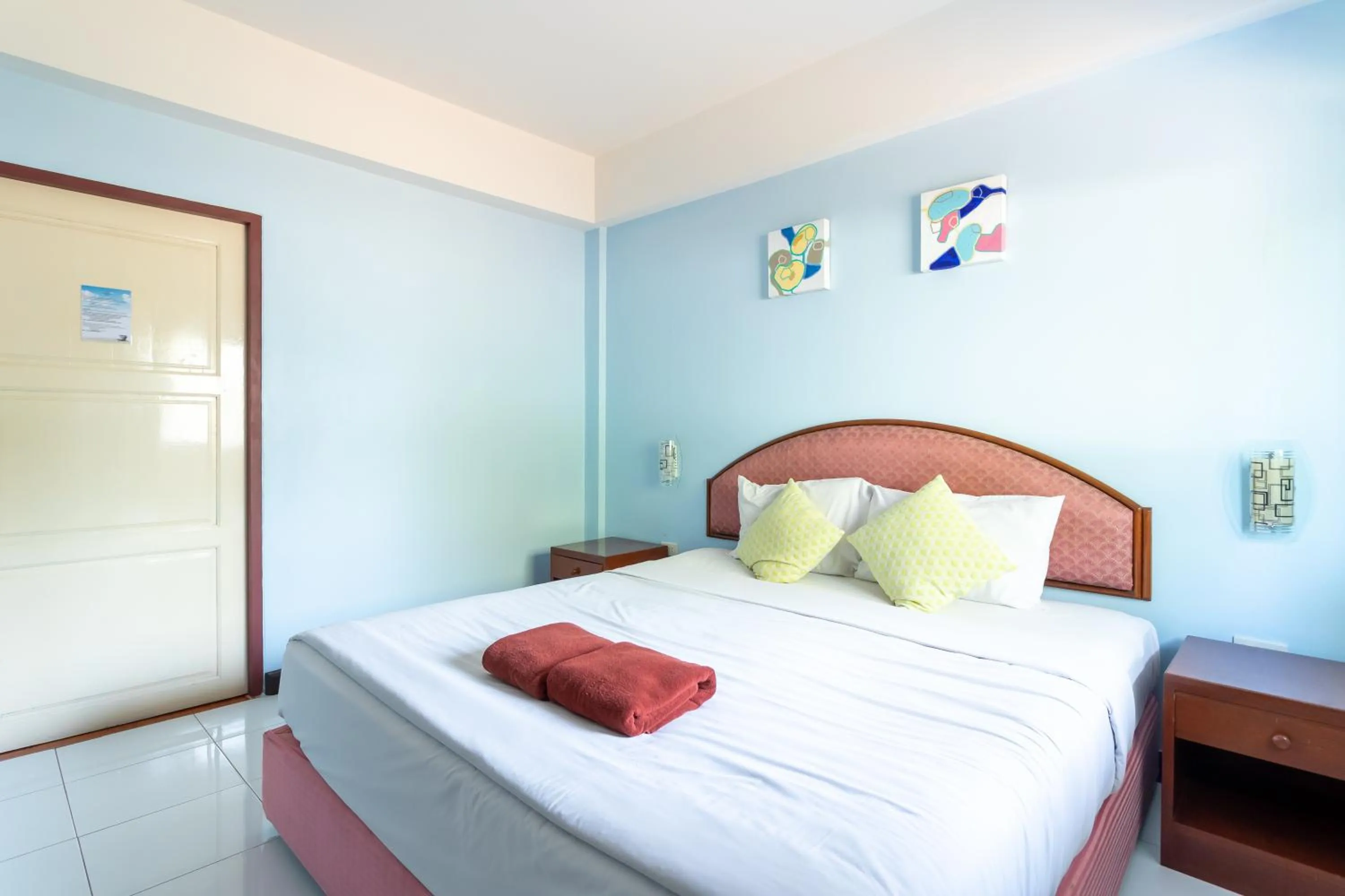 Bedroom, Bed in Thipurai Annex Hotel