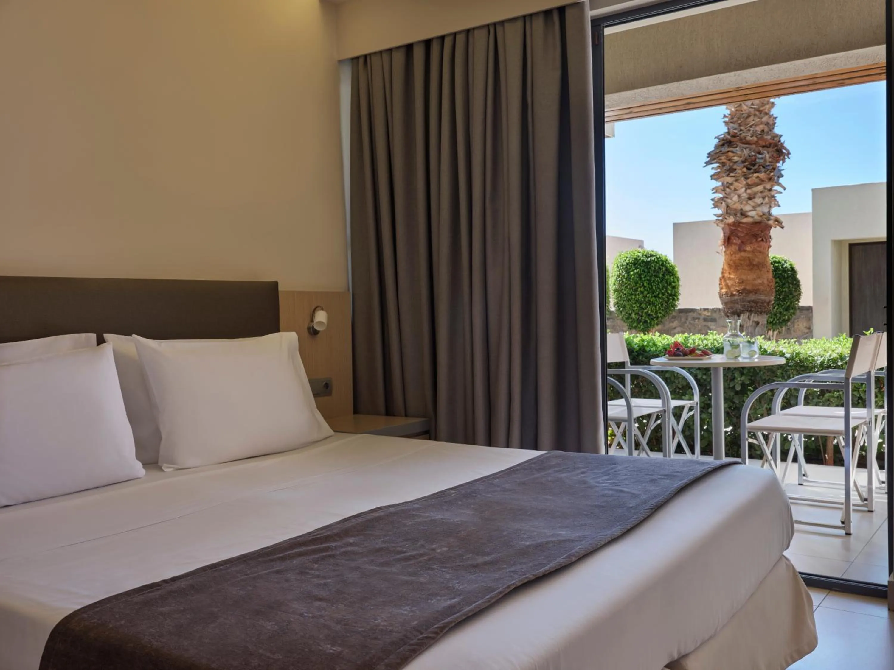 Bedroom, Bed in Atlantica Mikri Poli Crete