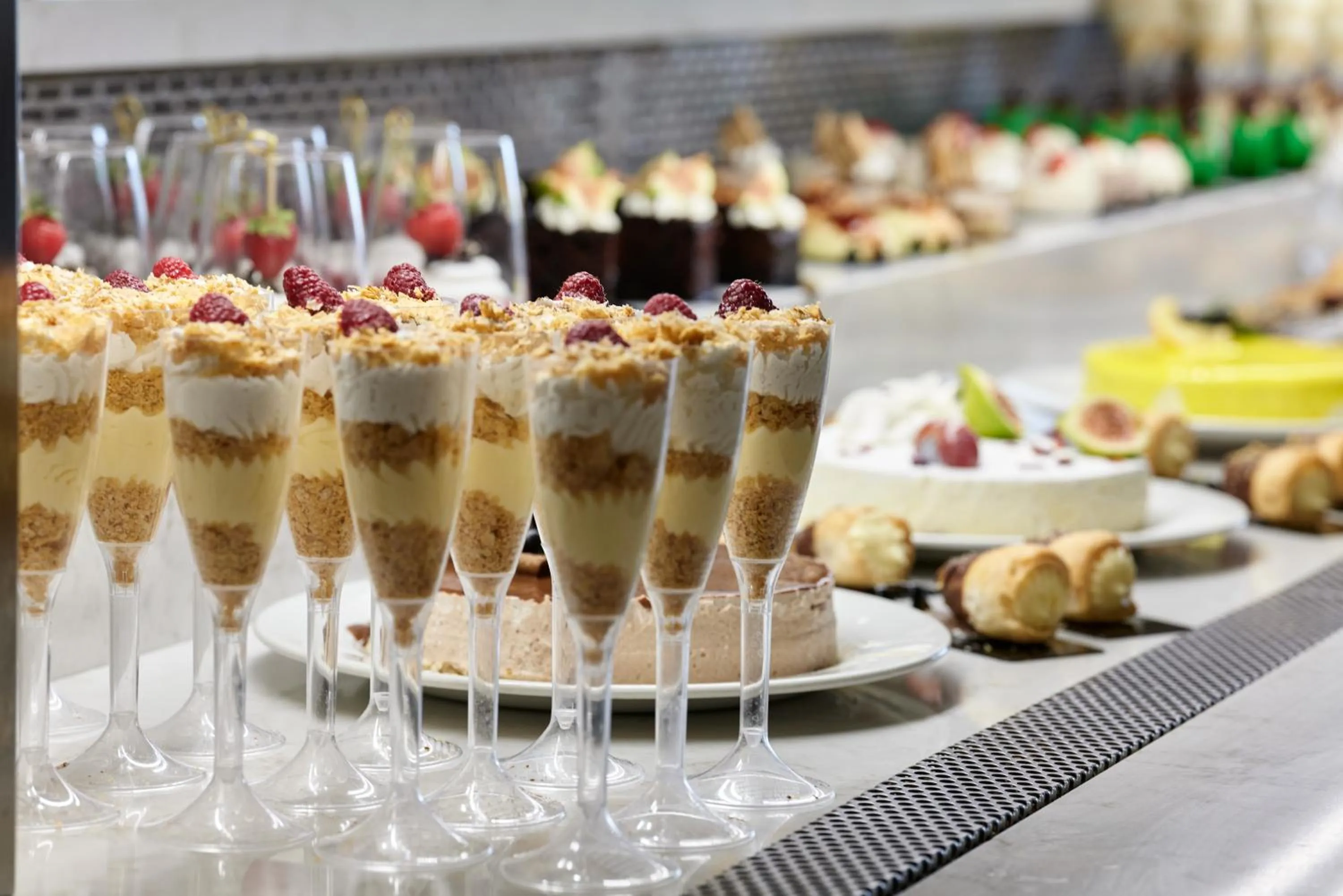 Food and drinks in Atlantica Mikri Poli Crete