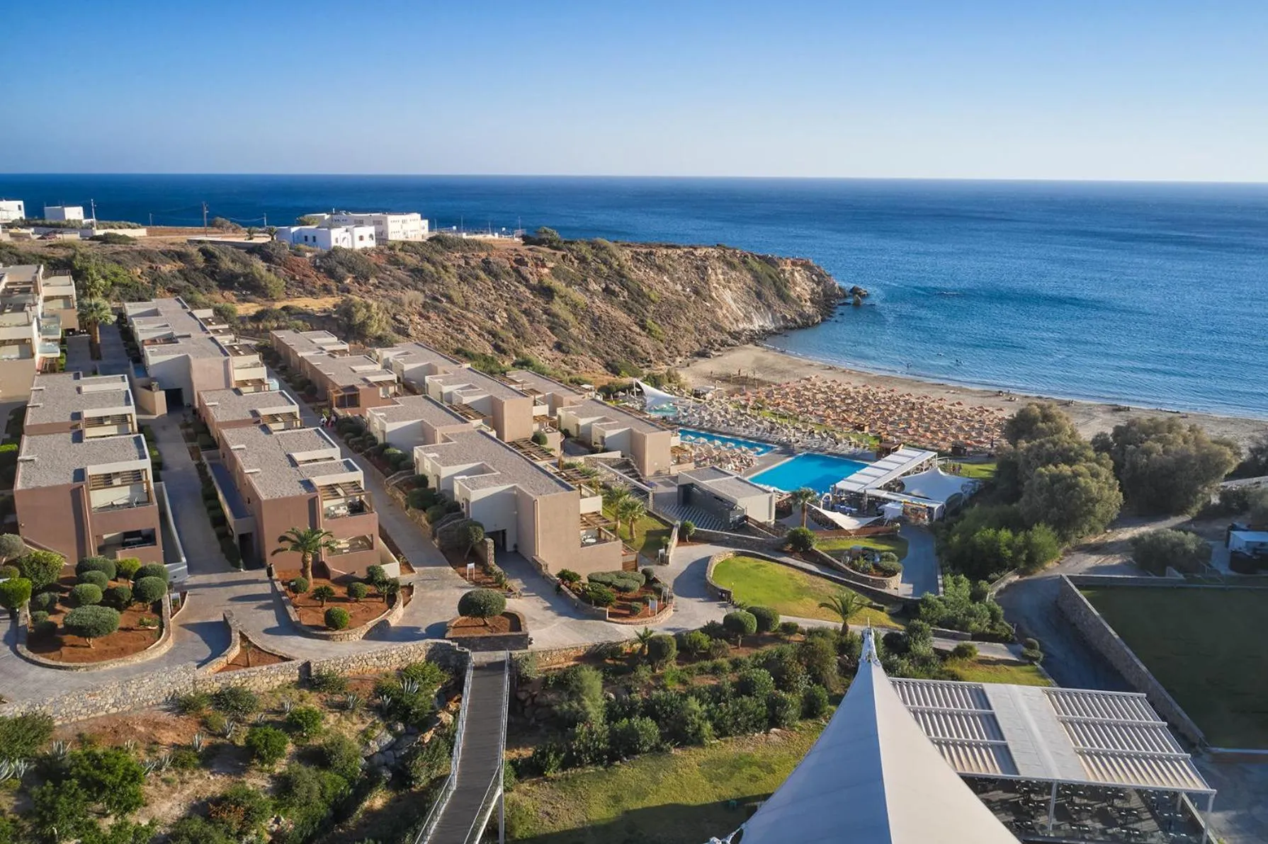 Property building in Atlantica Mikri Poli Crete