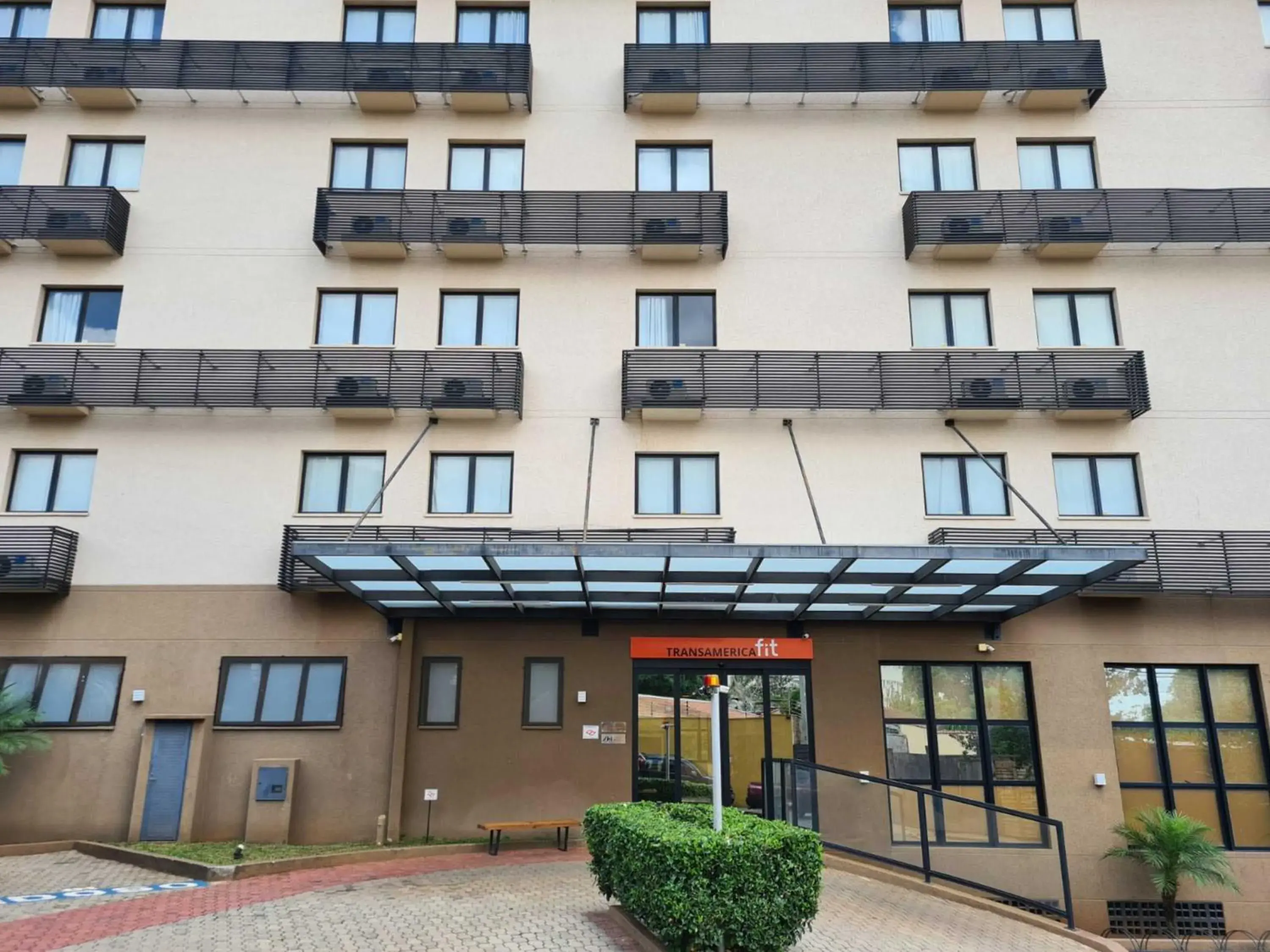 Facade/entrance in Sleep Inn São Carlos Facade/entrance in Sleep Inn São Carlos