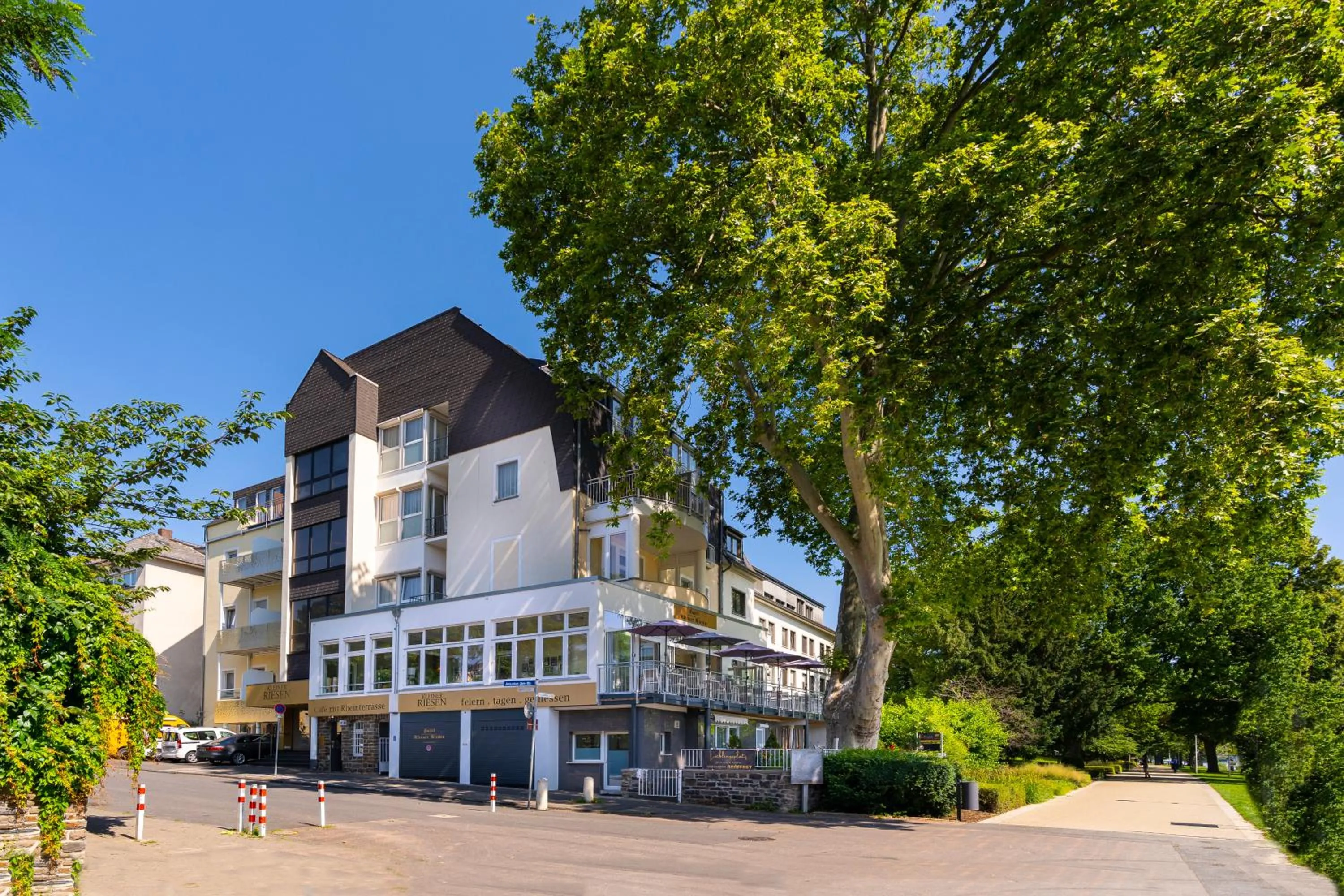 Property building in Hotel Kleiner Riesen