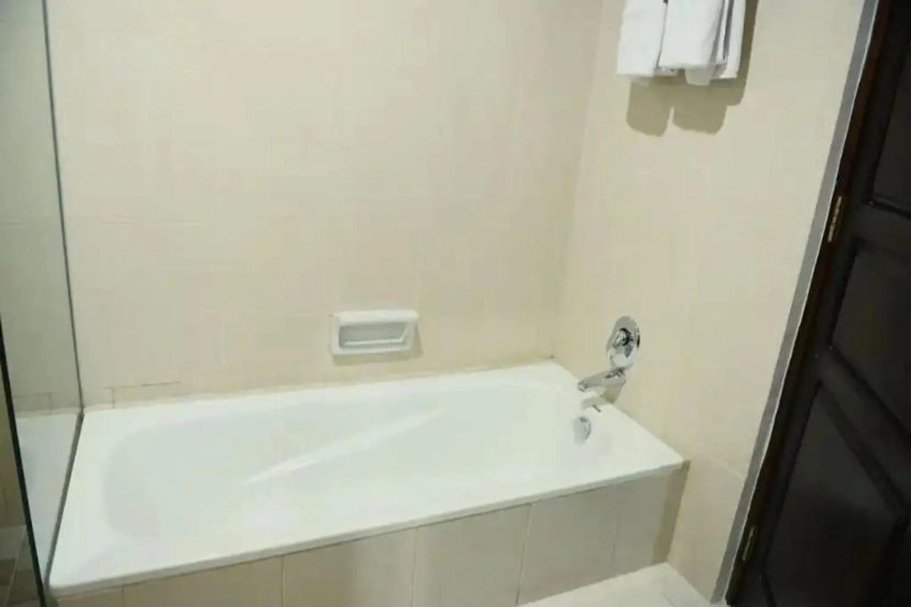 Bathroom in Hotel 88 Jember By WH - Strategic Location In The City Center