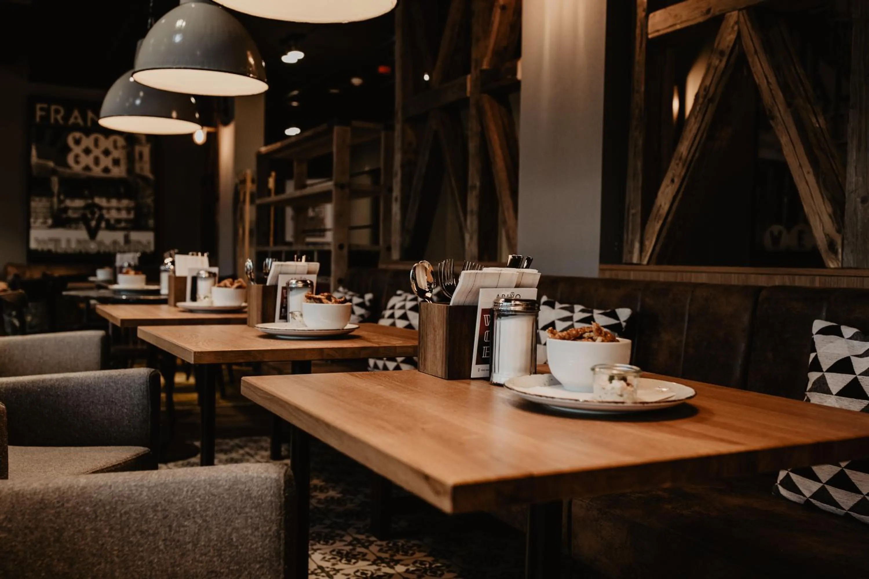 Restaurant/places to eat in Arivo Forchheim