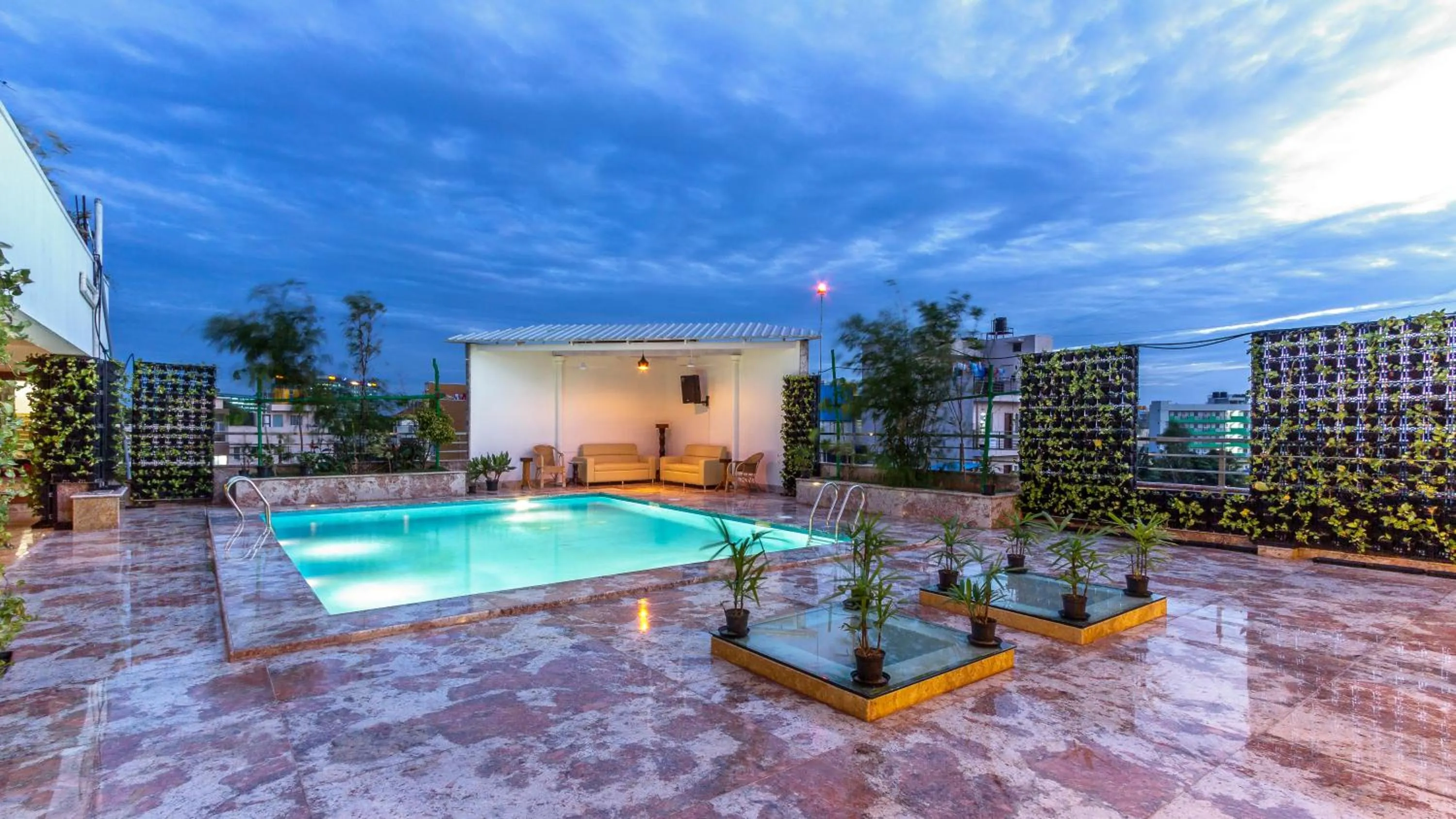 Swimming pool in Hotel Presidency-Electronic City Phase II