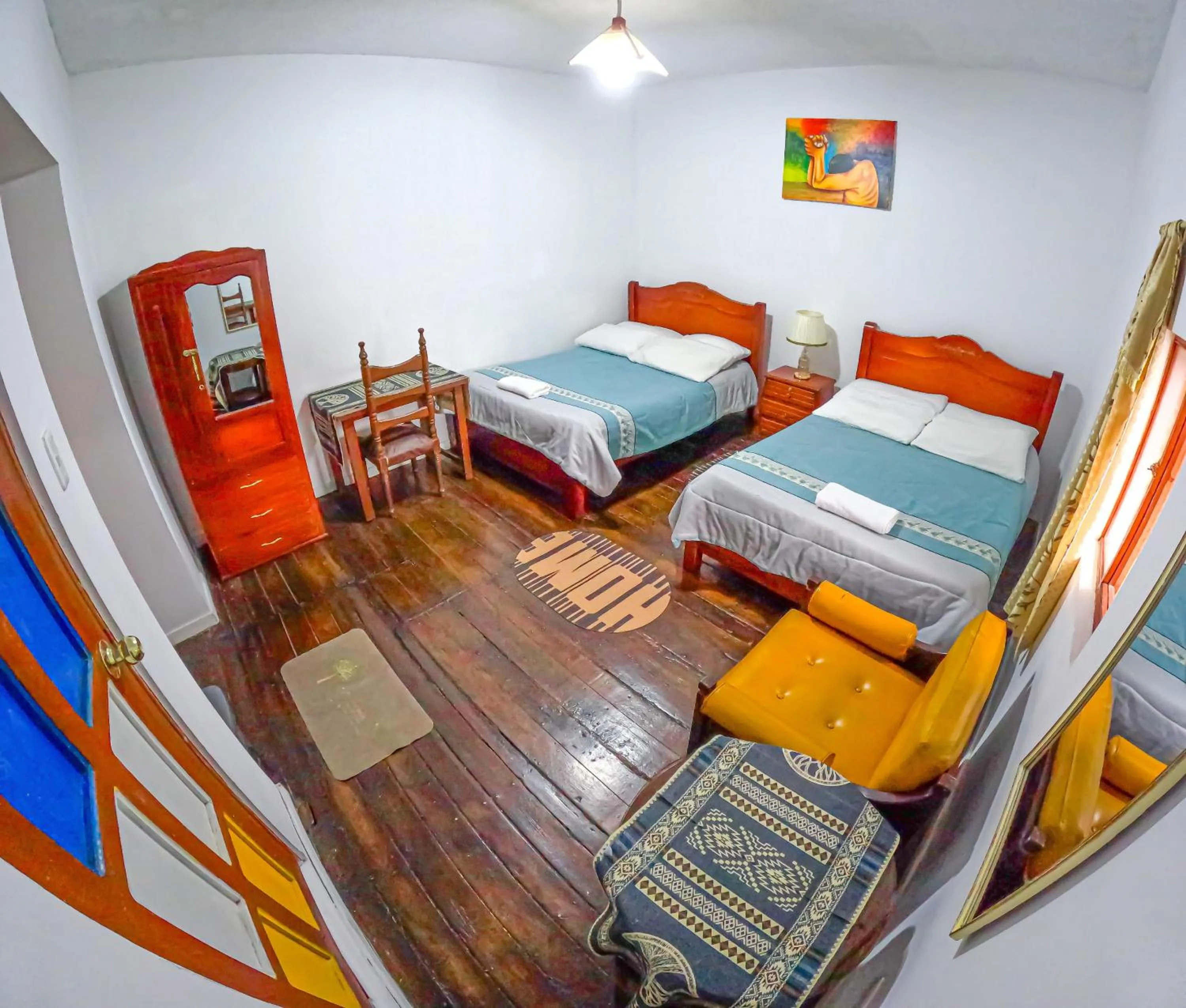 Bed in Colonial House Inn