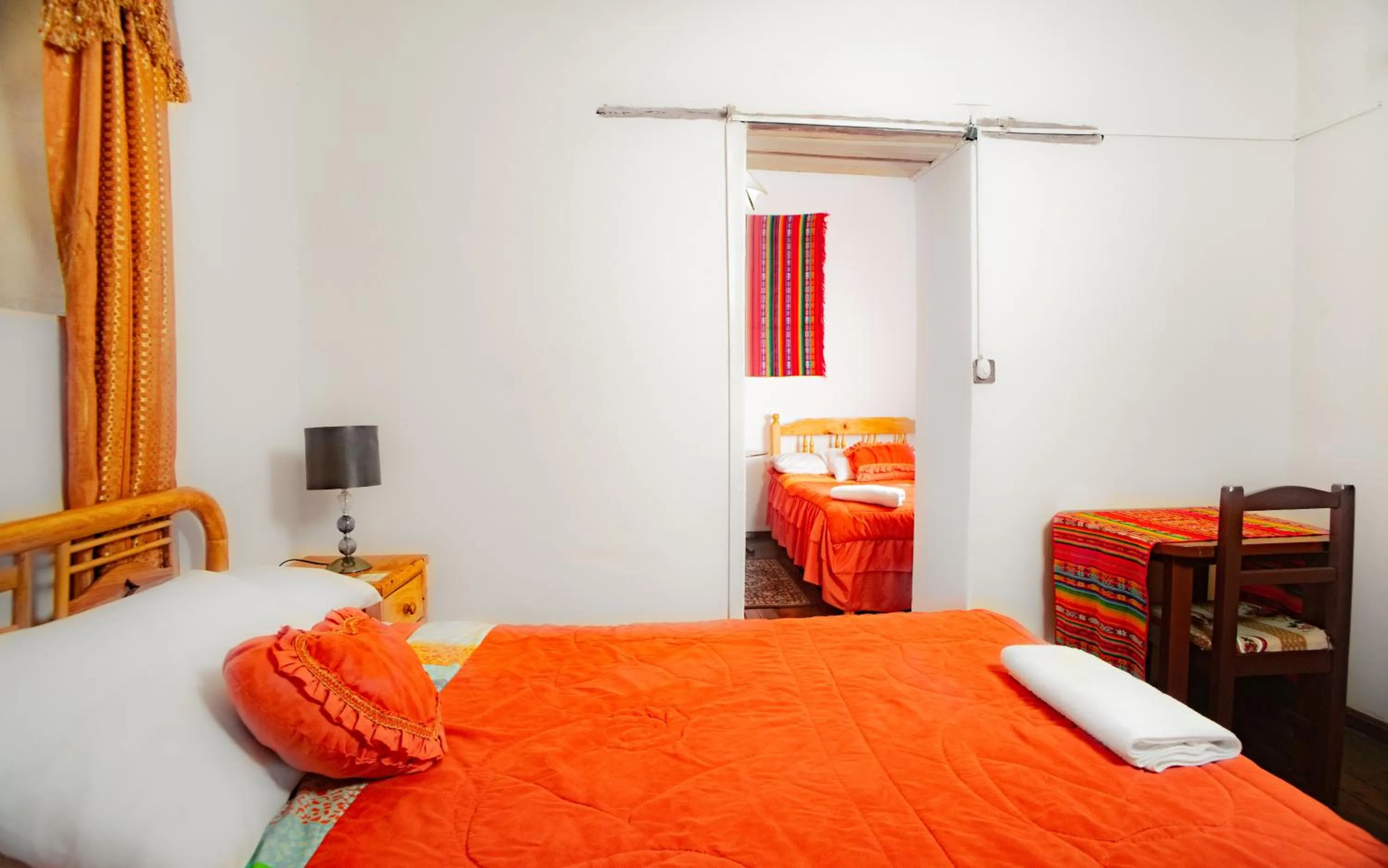 Bed in Colonial House Inn