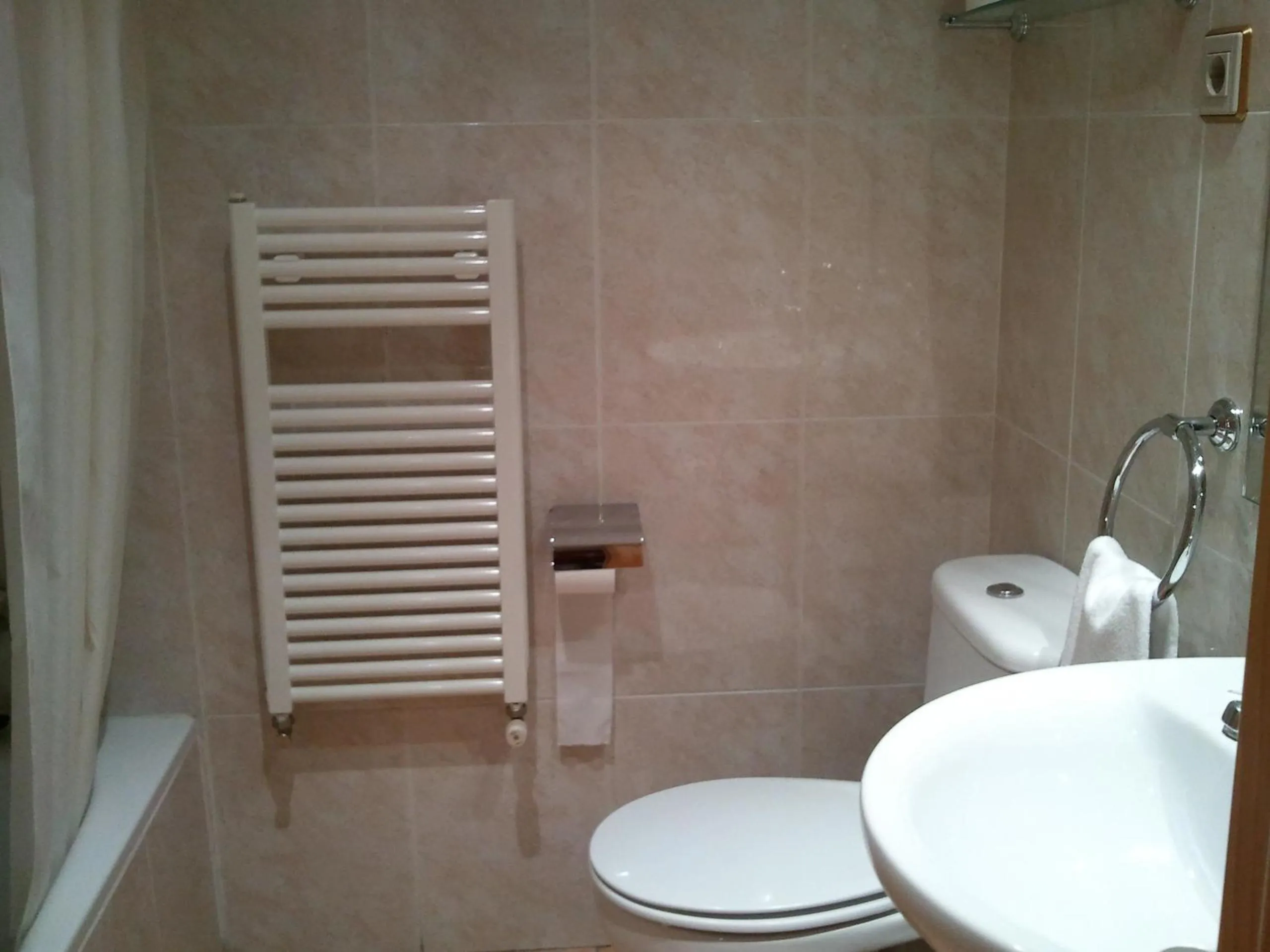 Bathroom in El Pilar