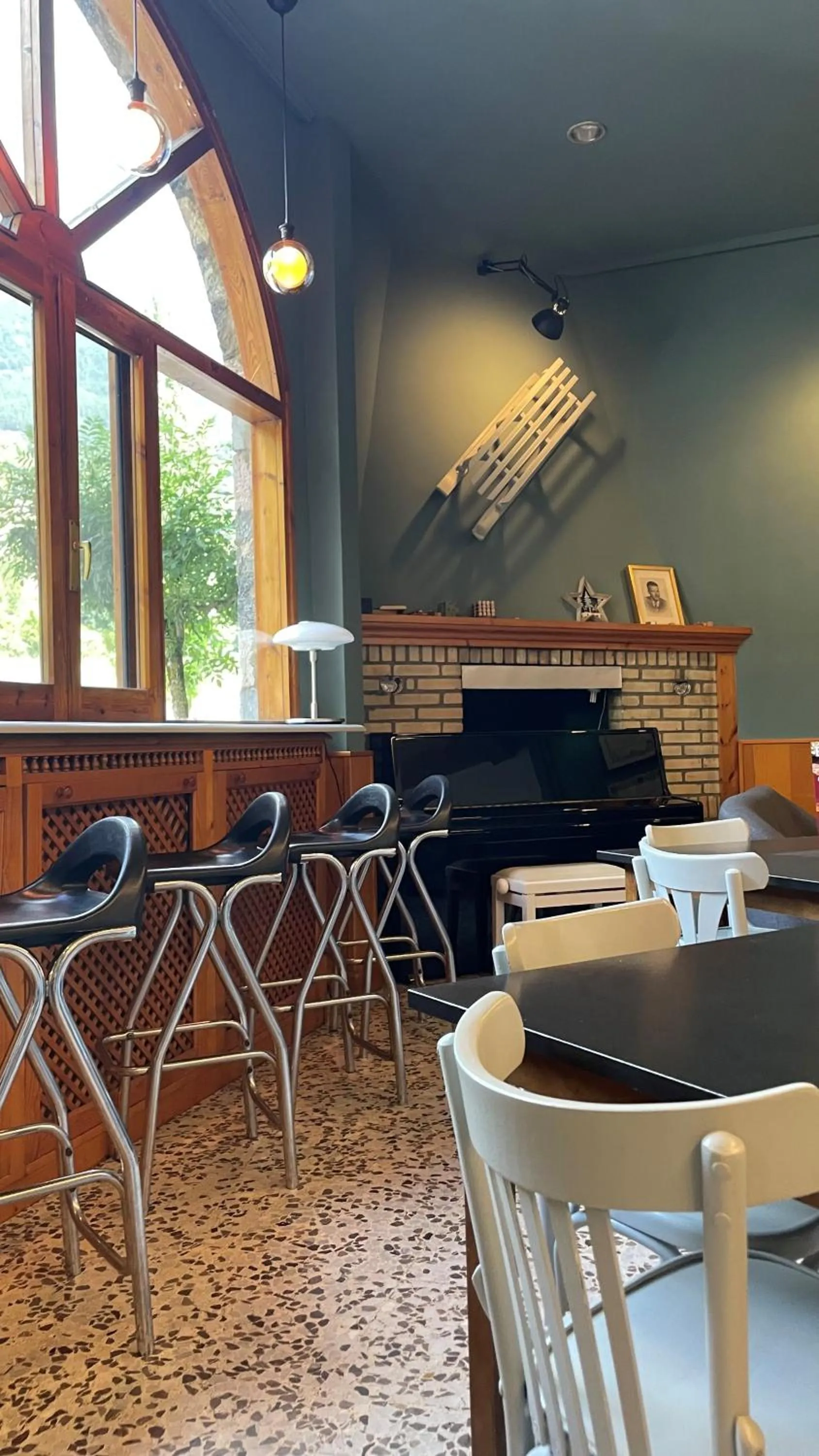 Property building in El Pilar