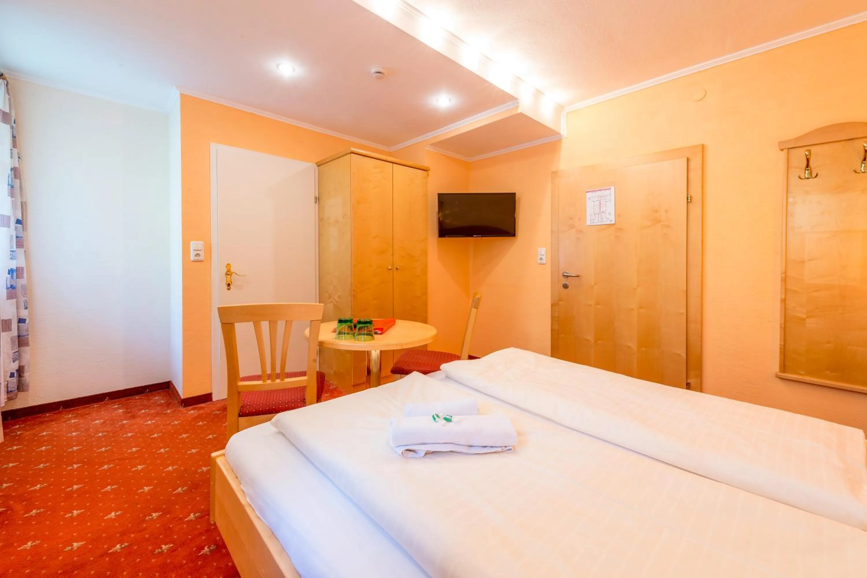 Bed in Panorama Hotel Traunstein