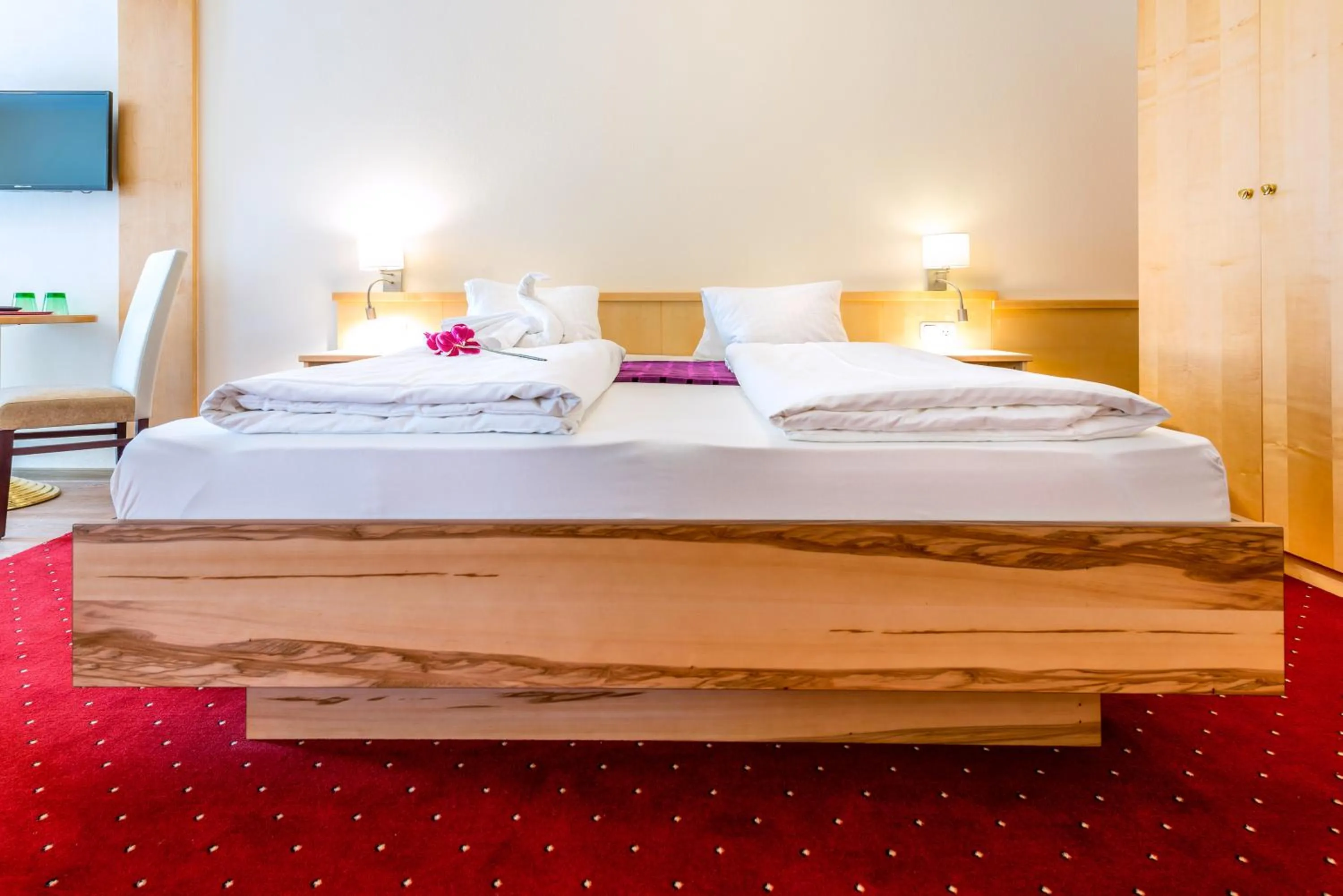 Decorative detail, Bed in Panorama Hotel Traunstein