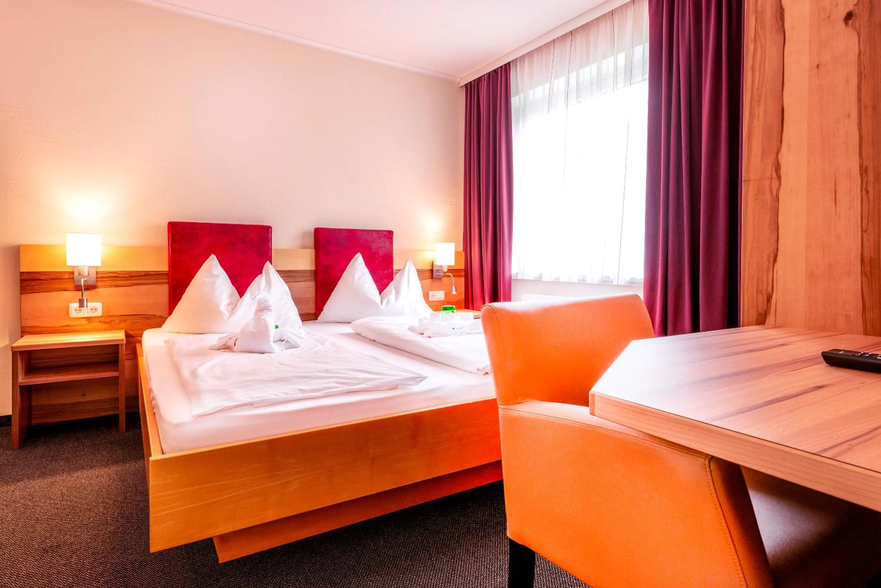 Bed in Panorama Hotel Traunstein