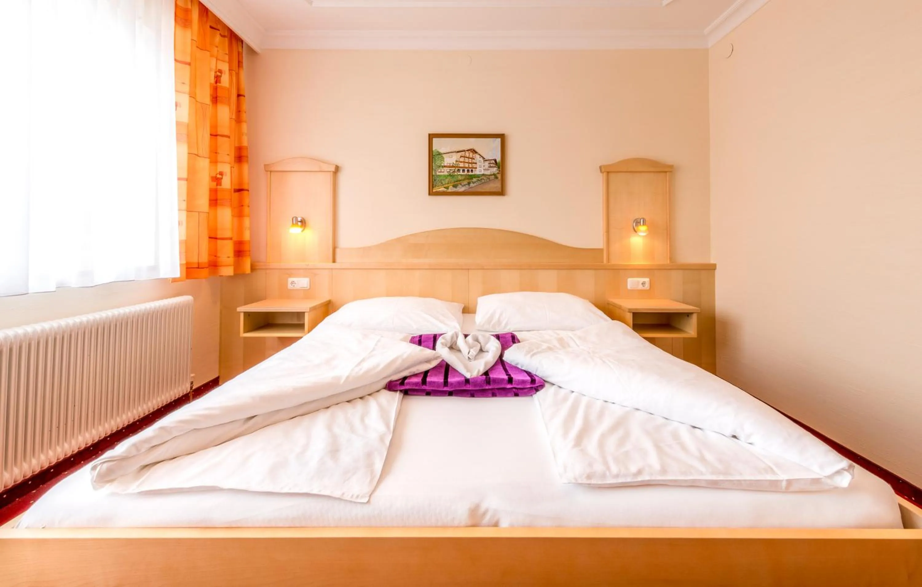 Bed in Panorama Hotel Traunstein