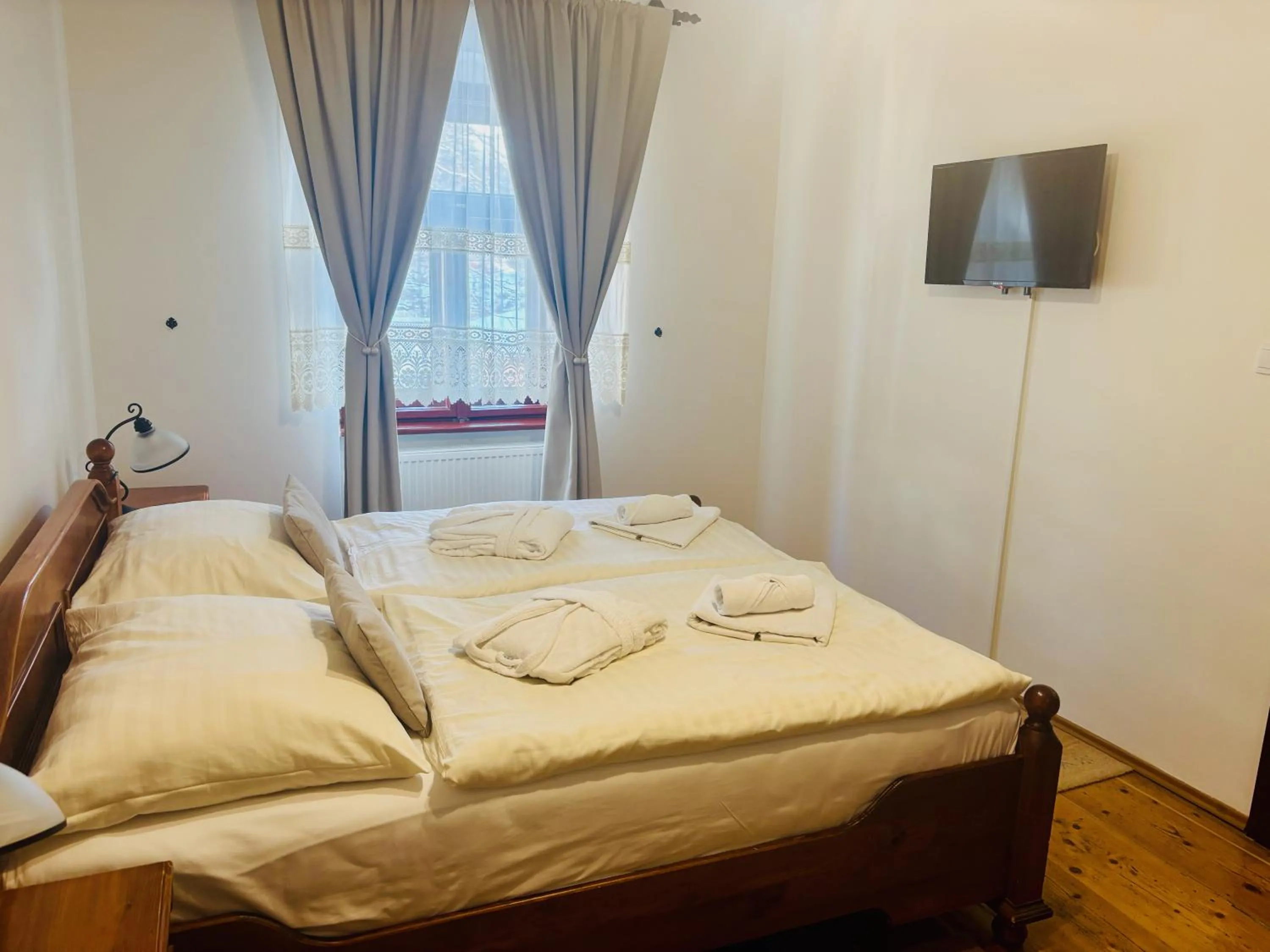 Photo of the whole room, Bed in Penzión Kachelman