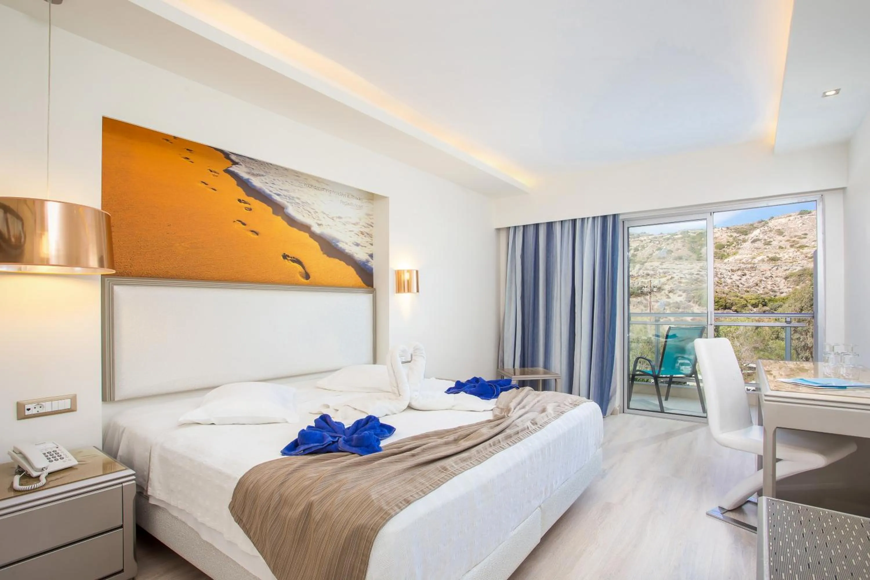 Bedroom, Bed in Pegasos Deluxe Beach Hotel