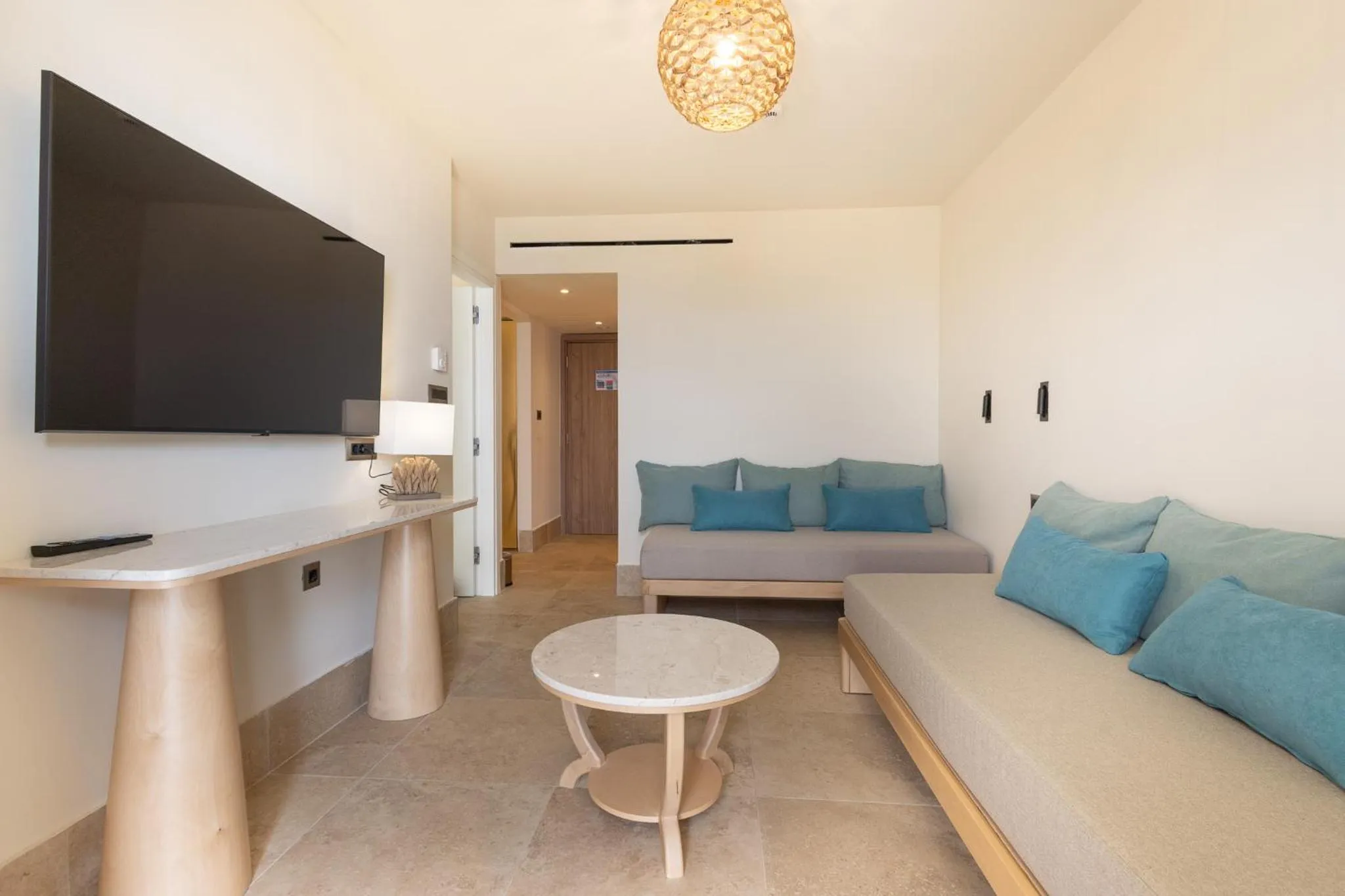 Living room in Pegasos Deluxe Beach Hotel