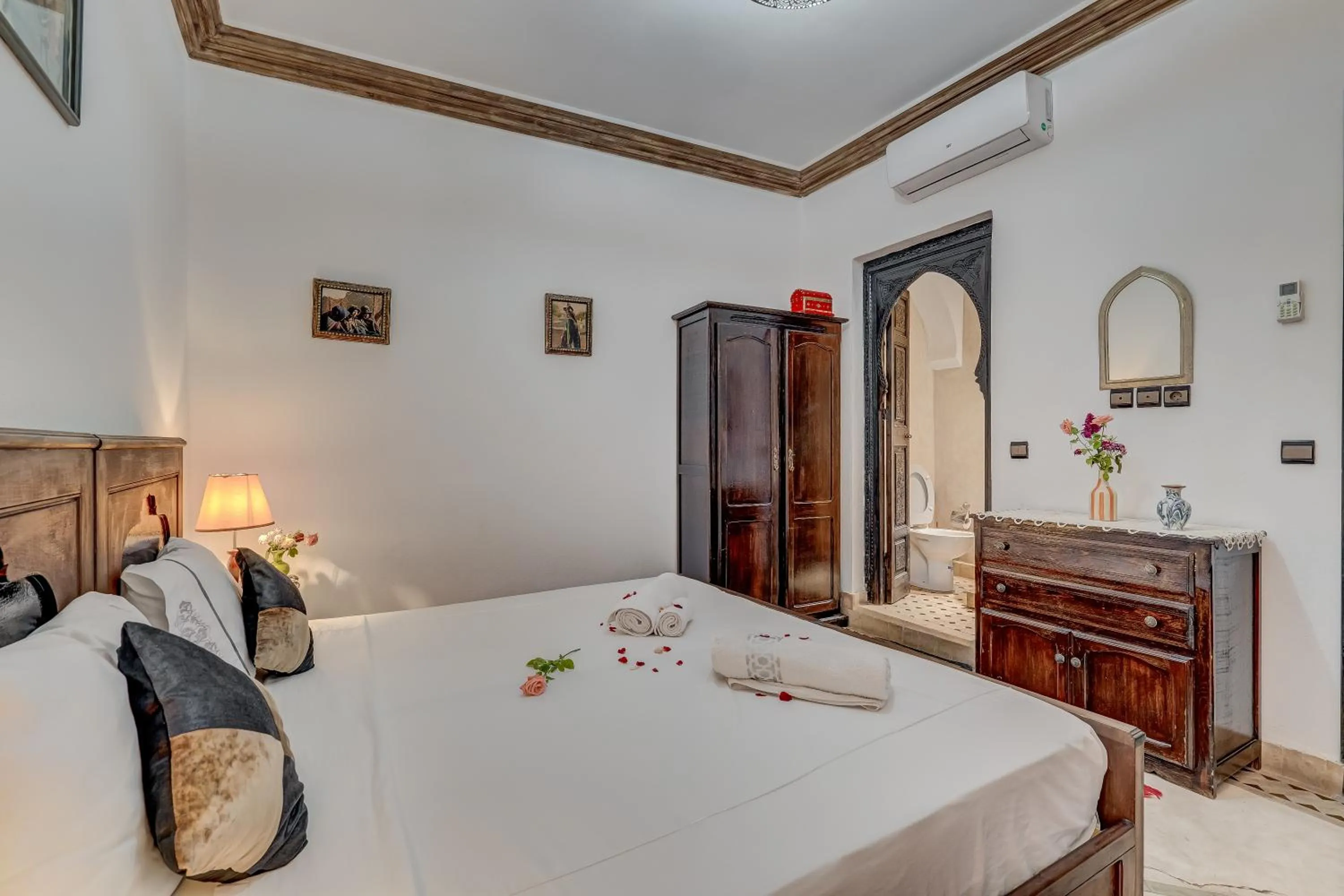 Bed in Riad Marwa Marrakech