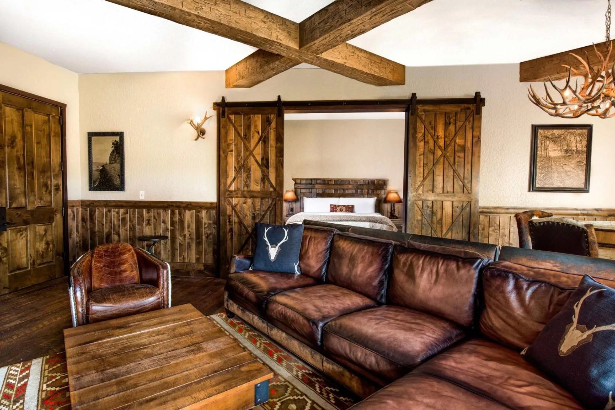 Living room in Big Cypress Lodge