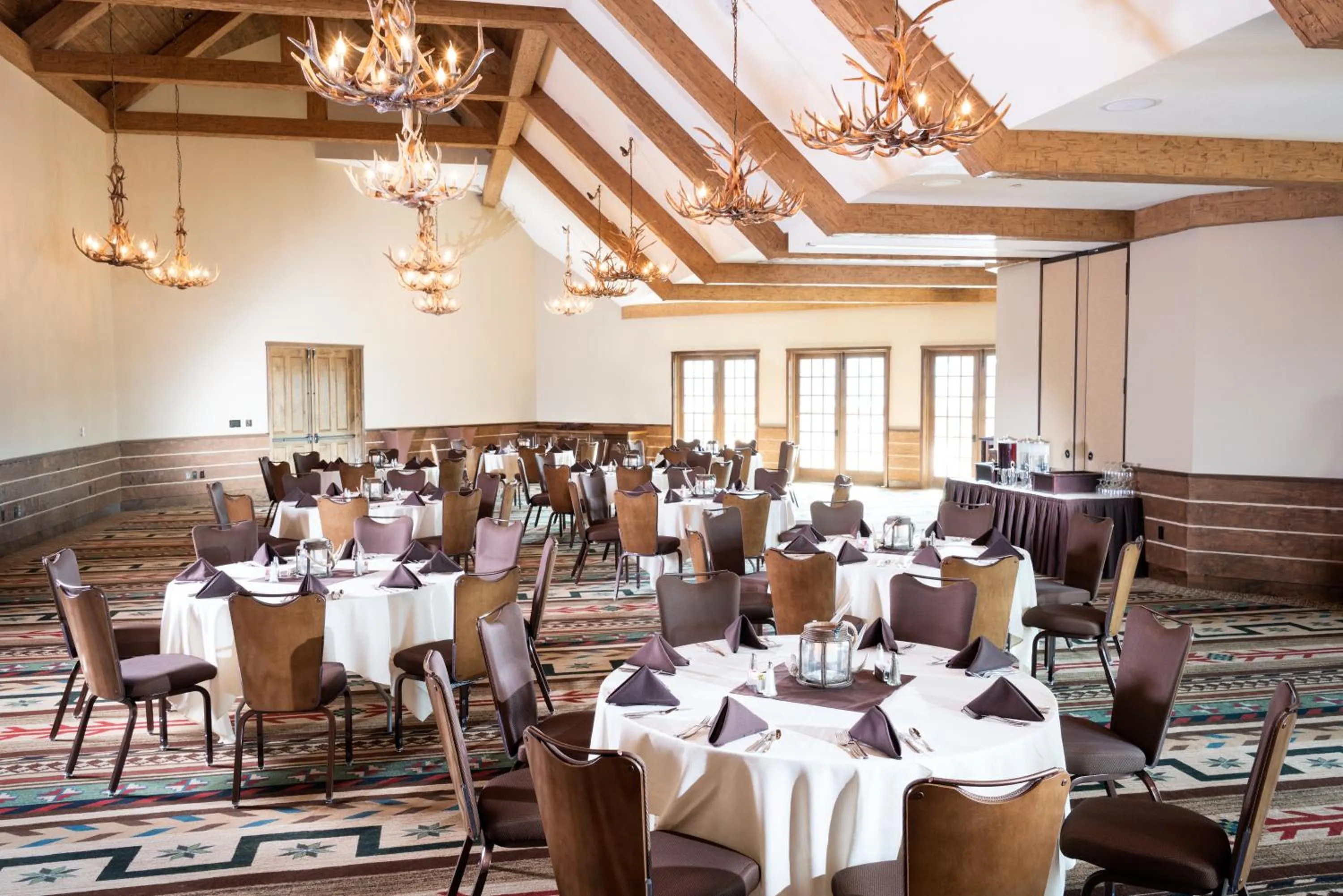 Banquet/Function facilities in Big Cypress Lodge