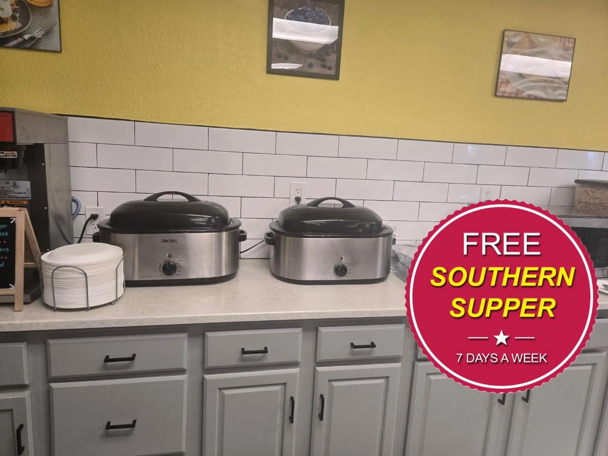 Restaurant/places to eat in Super 8 by Wyndham Lake City