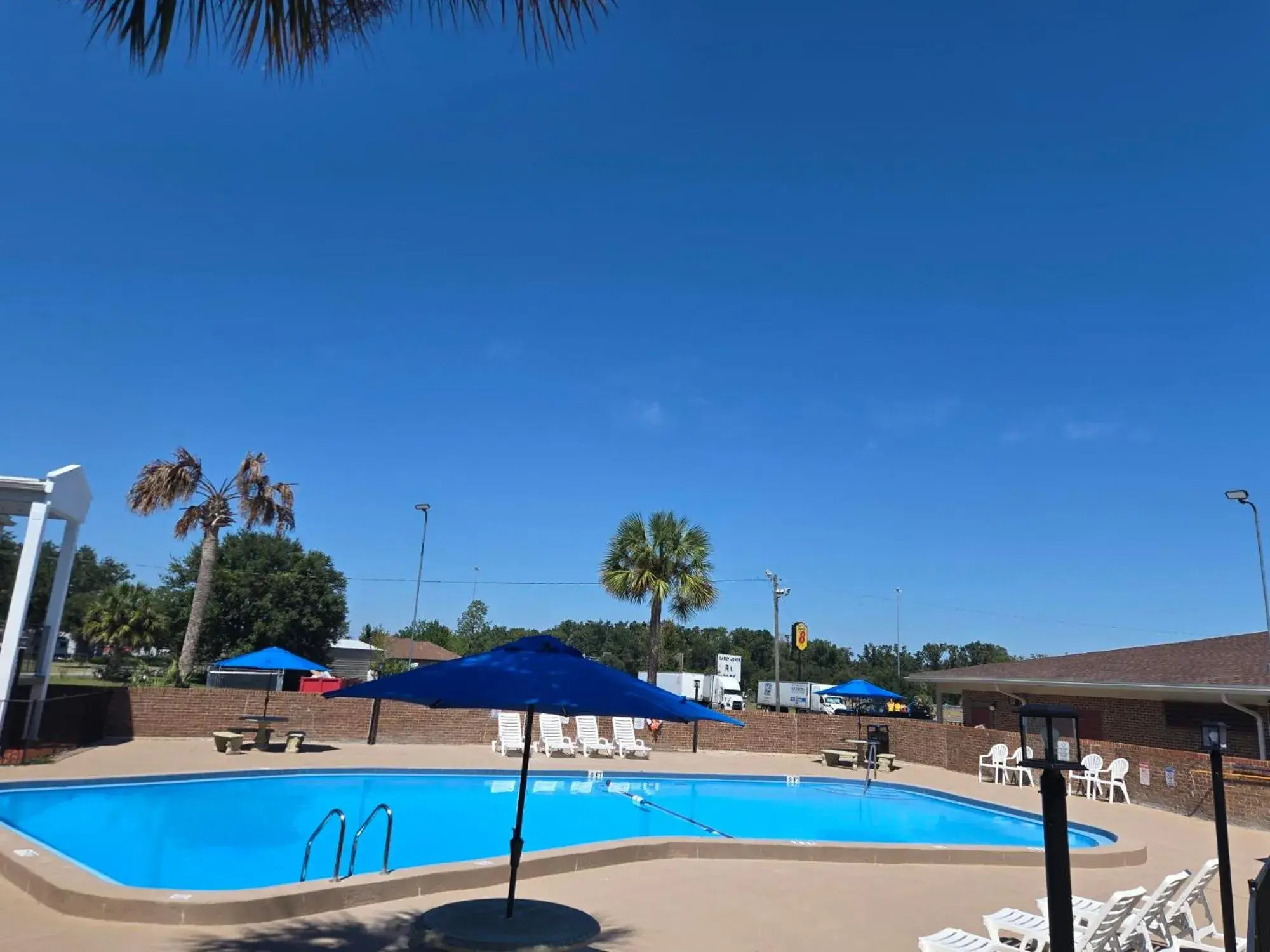 Swimming pool in Super 8 by Wyndham Lake City Swimming pool in Super 8 by Wyndham Lake City