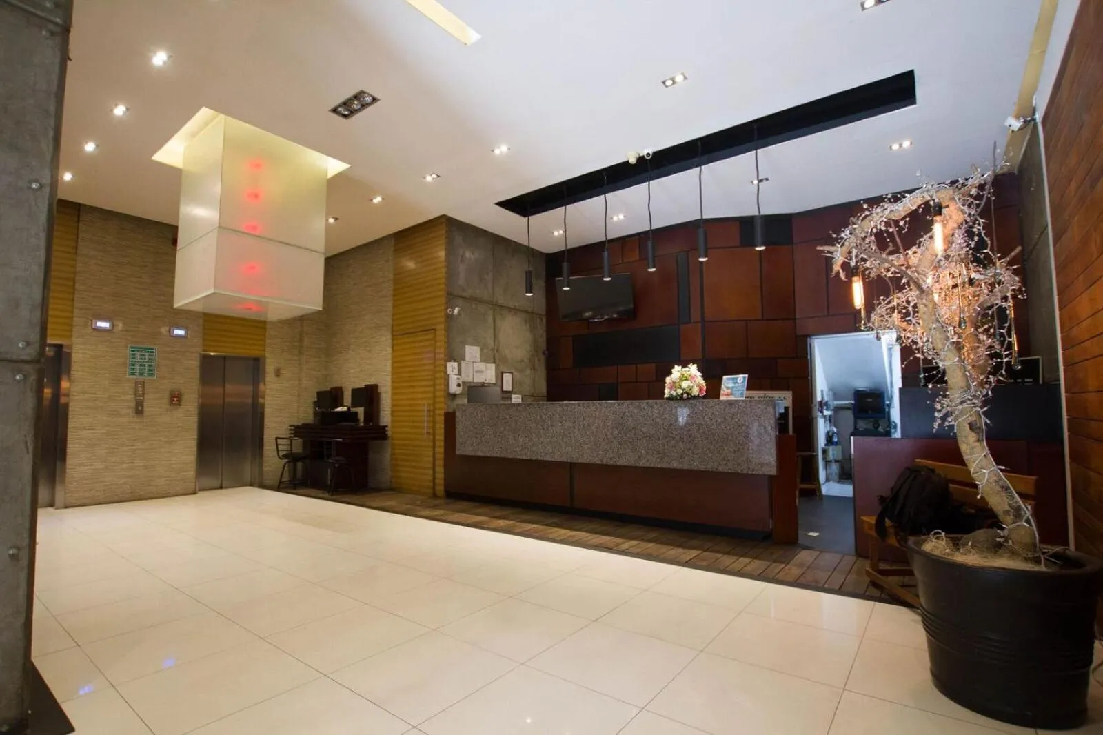 Lobby or reception in Hotel Gilfer Puebla Centro Histórico