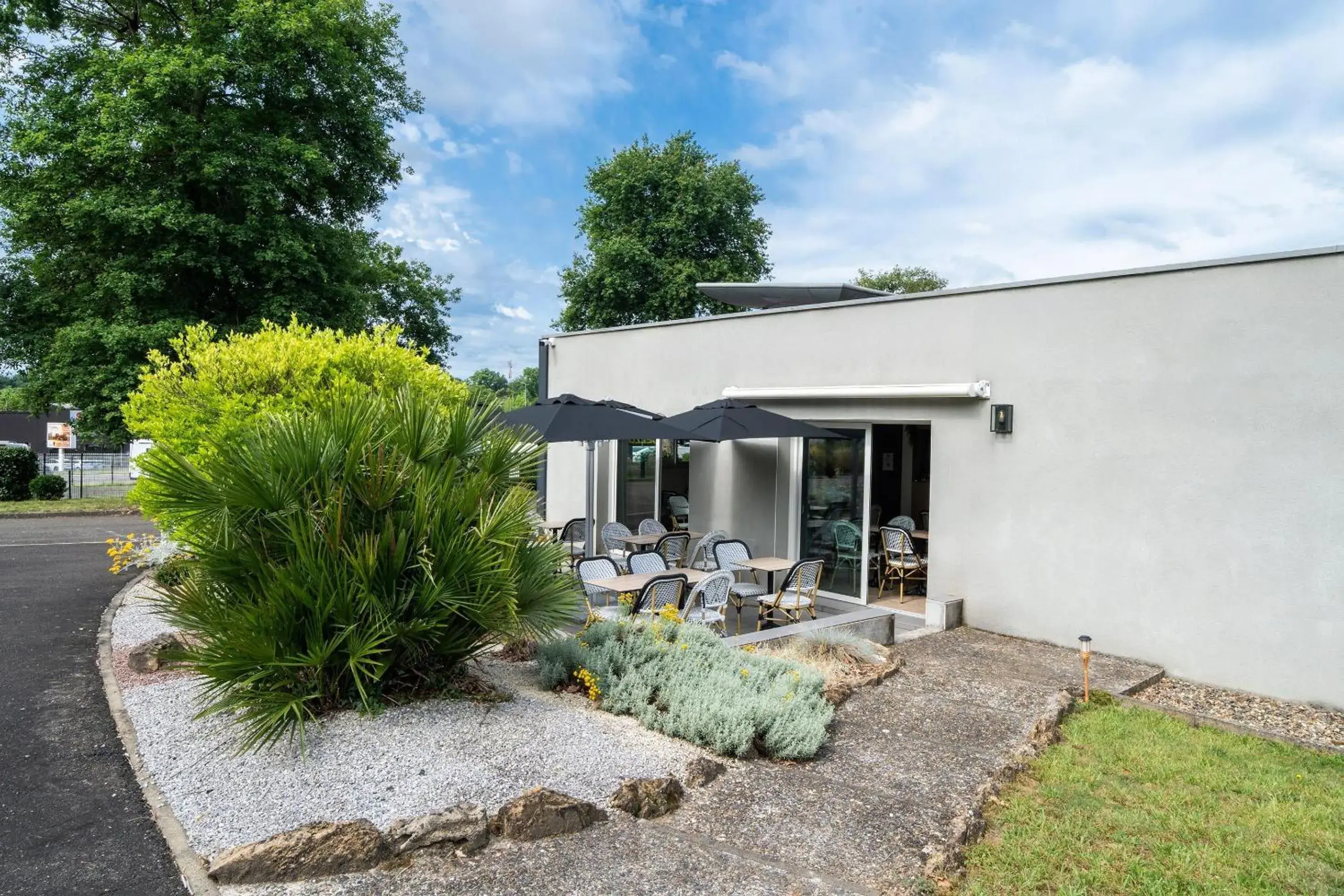 Property building in Sure Hotel by Best Western Mont-de-Marsan Property building in Sure Hotel by Best Western Mont-de-Marsan