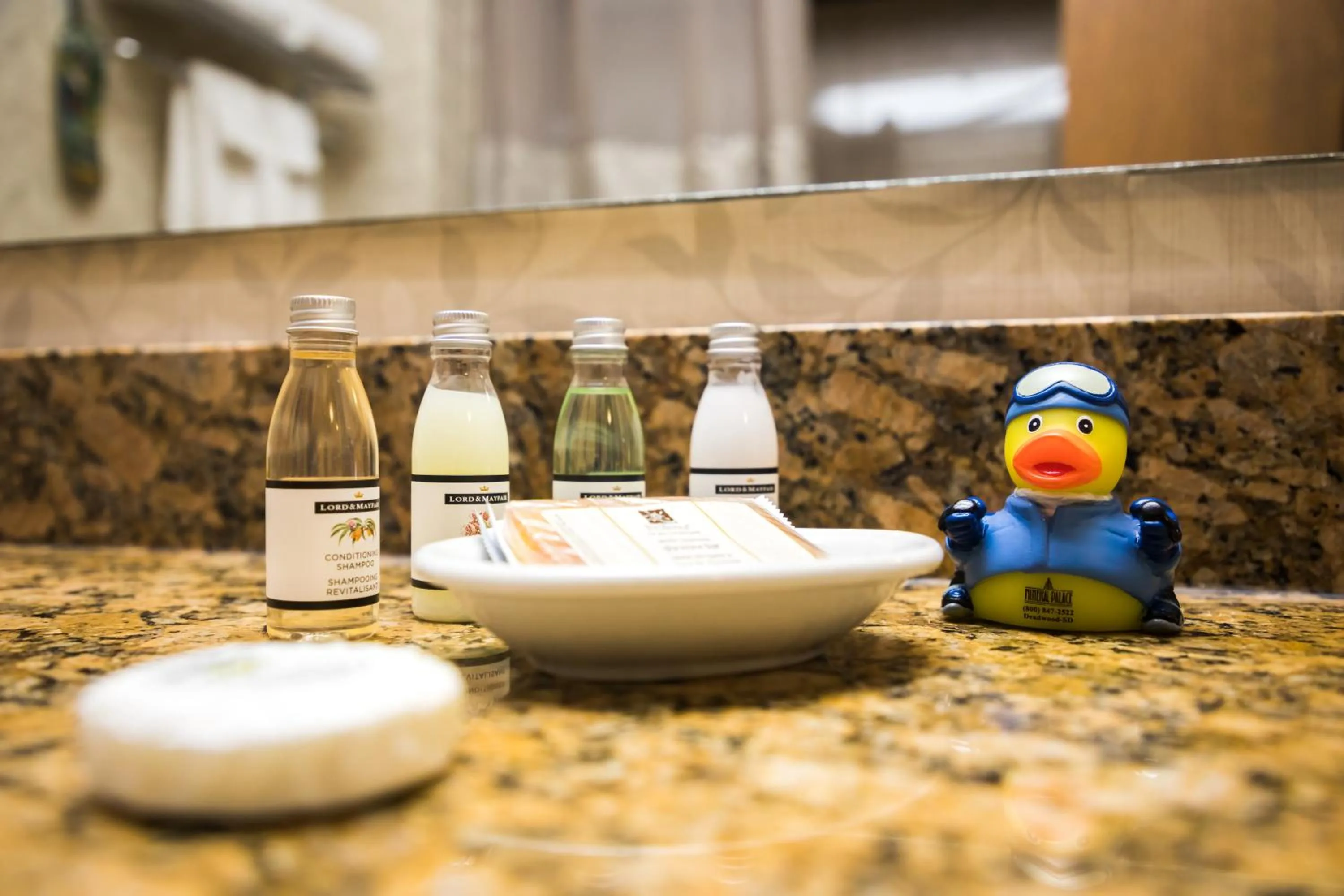 Bathroom in Mineral Palace Hotel & Gaming