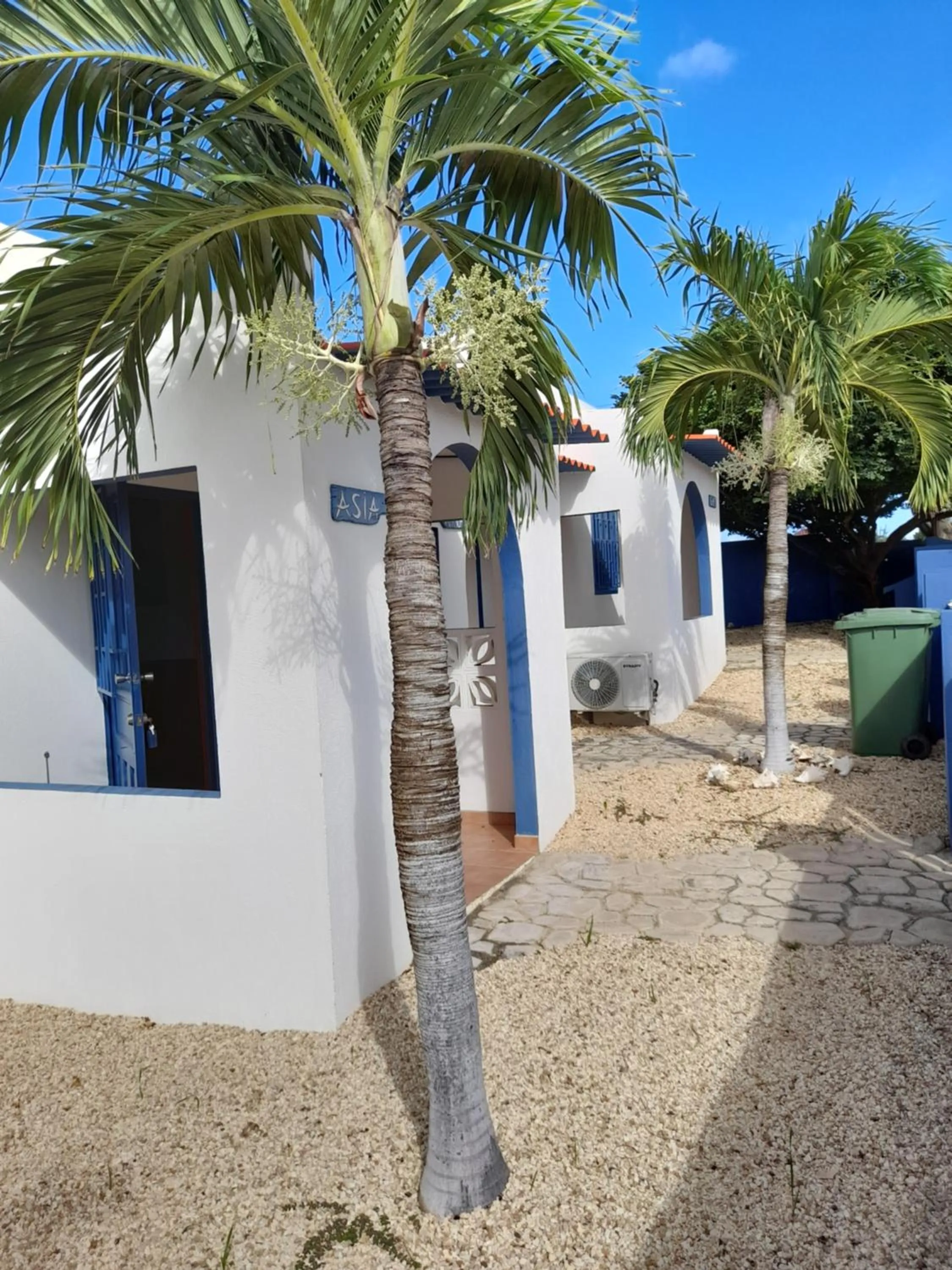 Property building in Caribbean Chillout Apartments