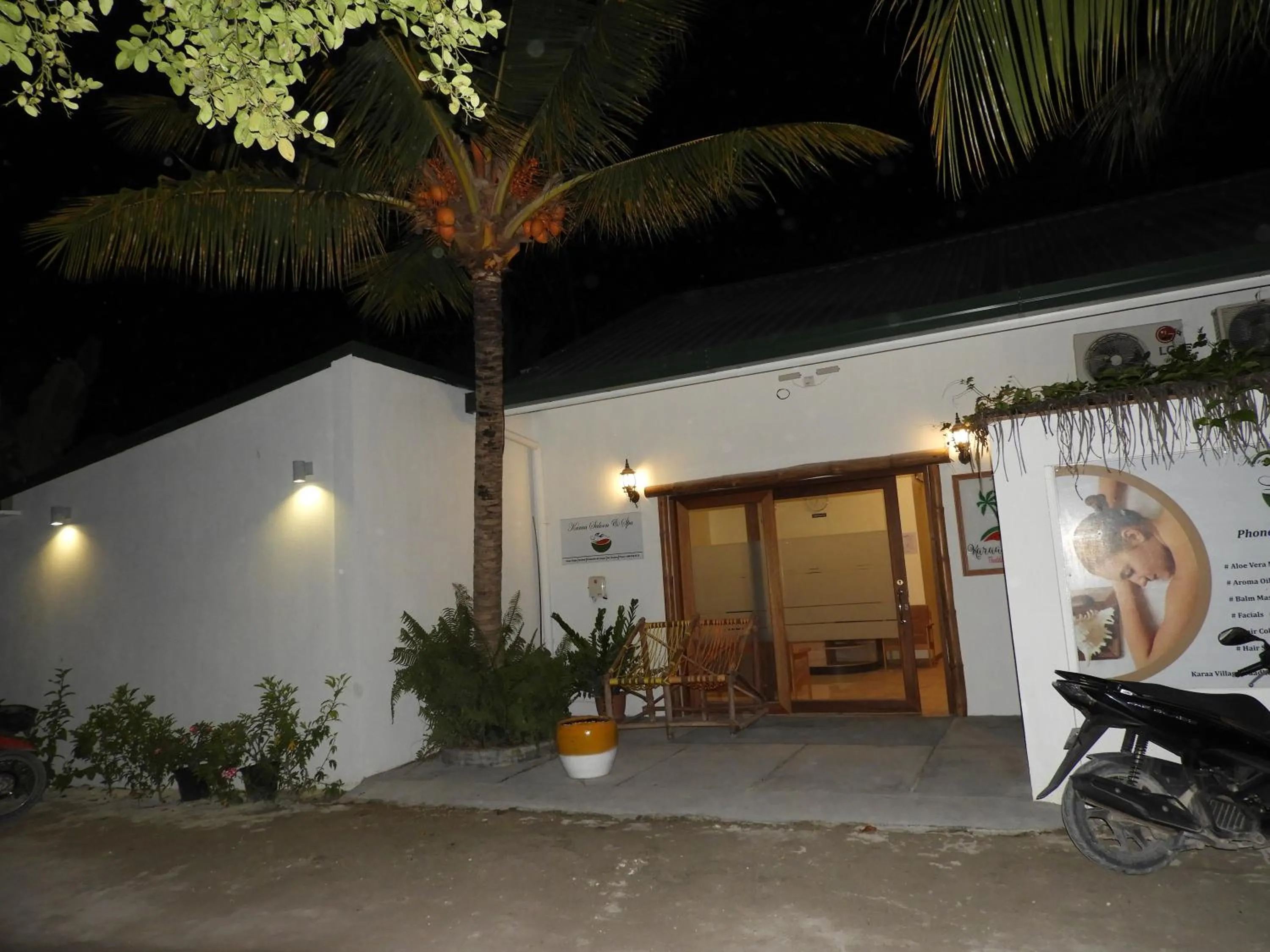 Facade/entrance in Karaa Village