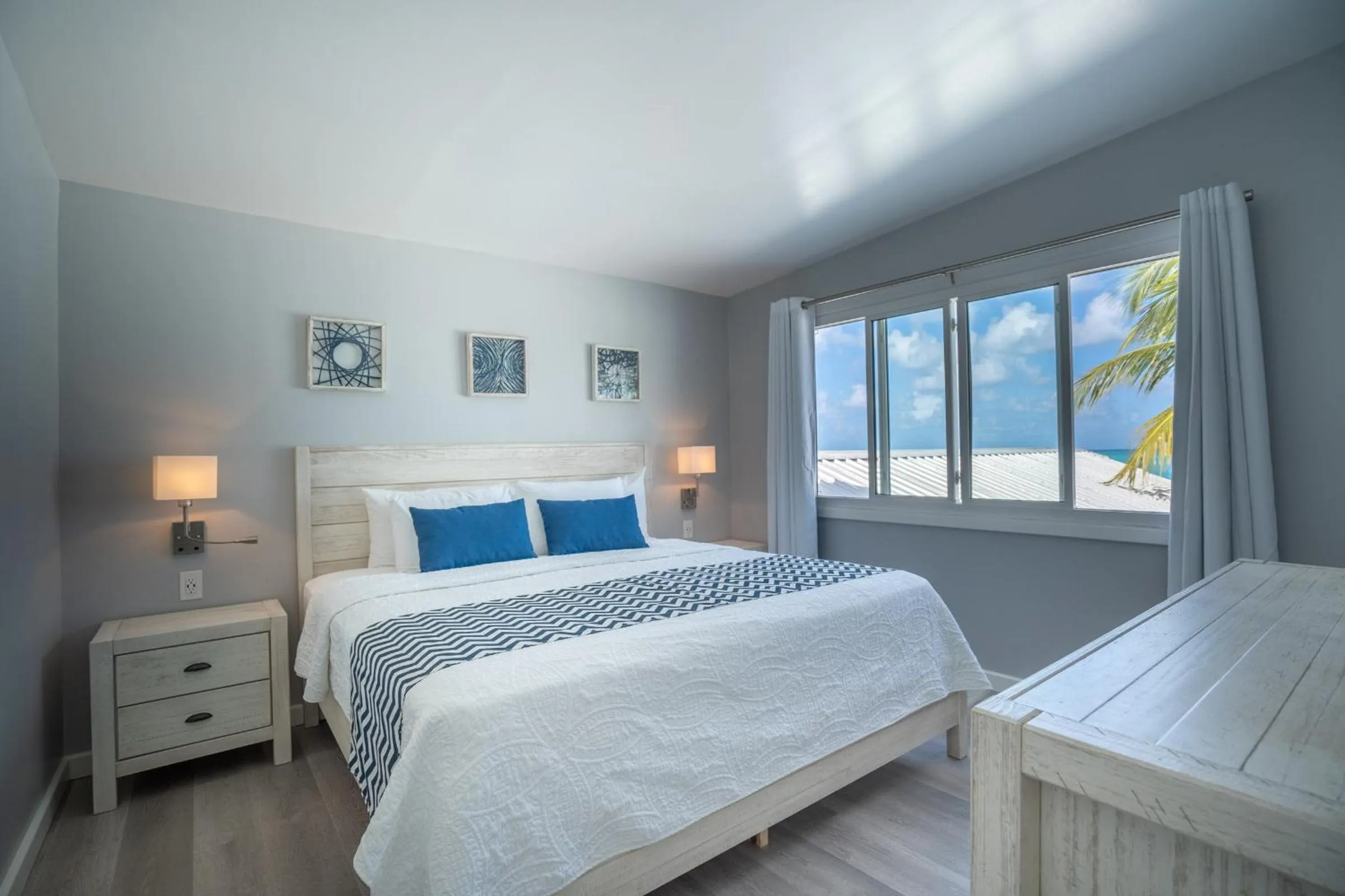 Photo of the whole room, Bed in Siboney Beach Club