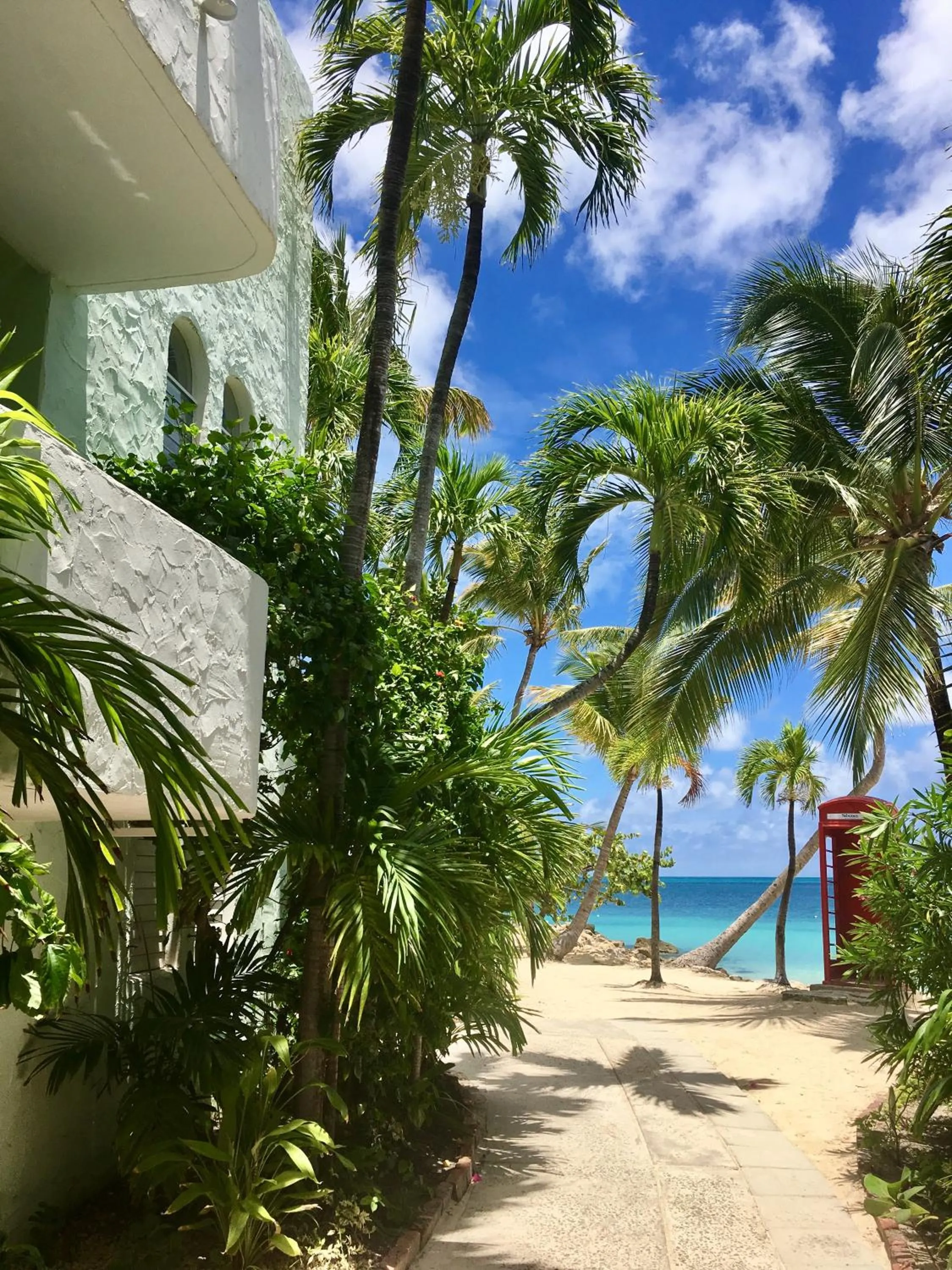 Facade/entrance in Siboney Beach Club