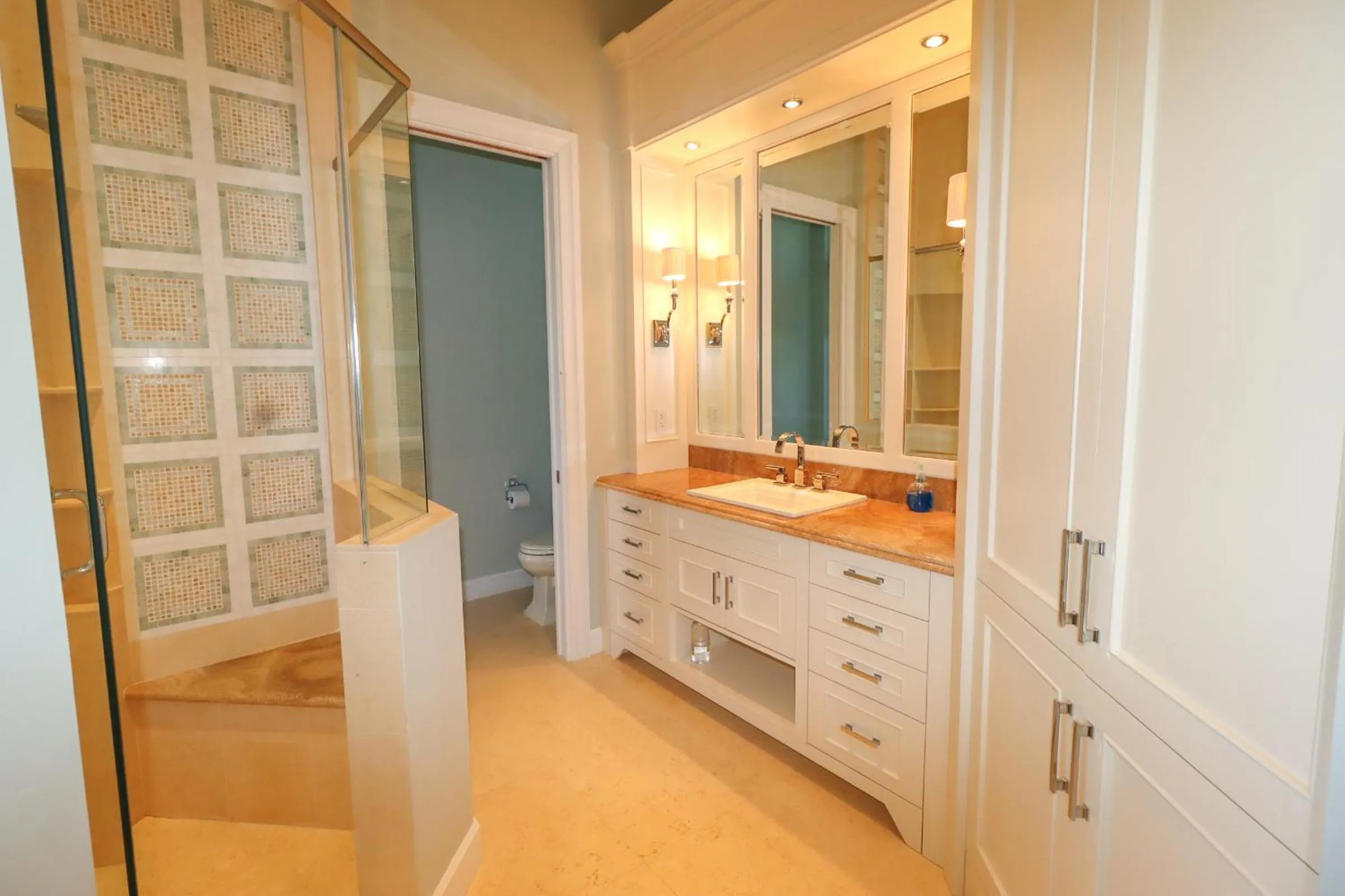 Bathroom in Siboney Beach Club